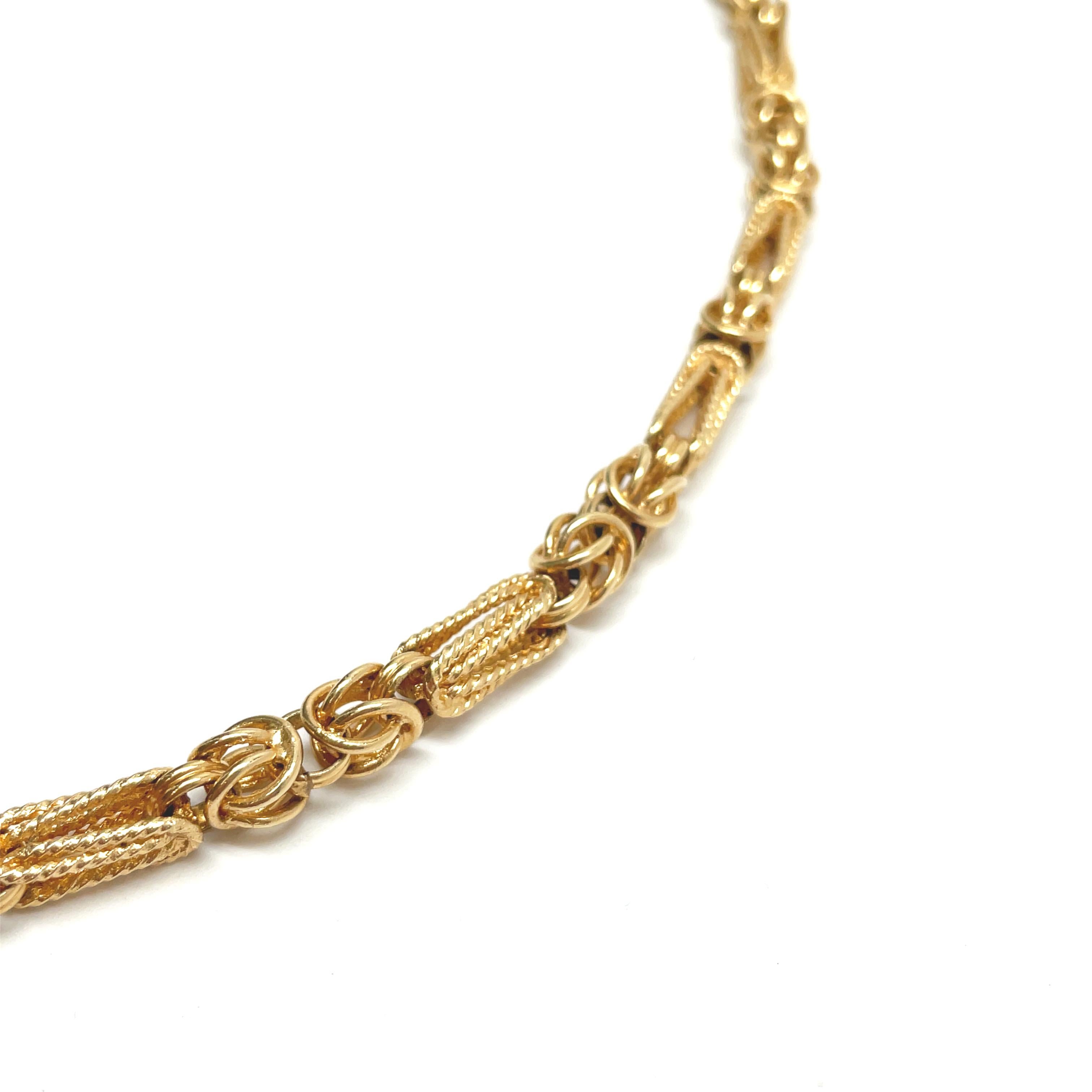 1970's Hand-Crafted Long Yellow Gold Chain 3
