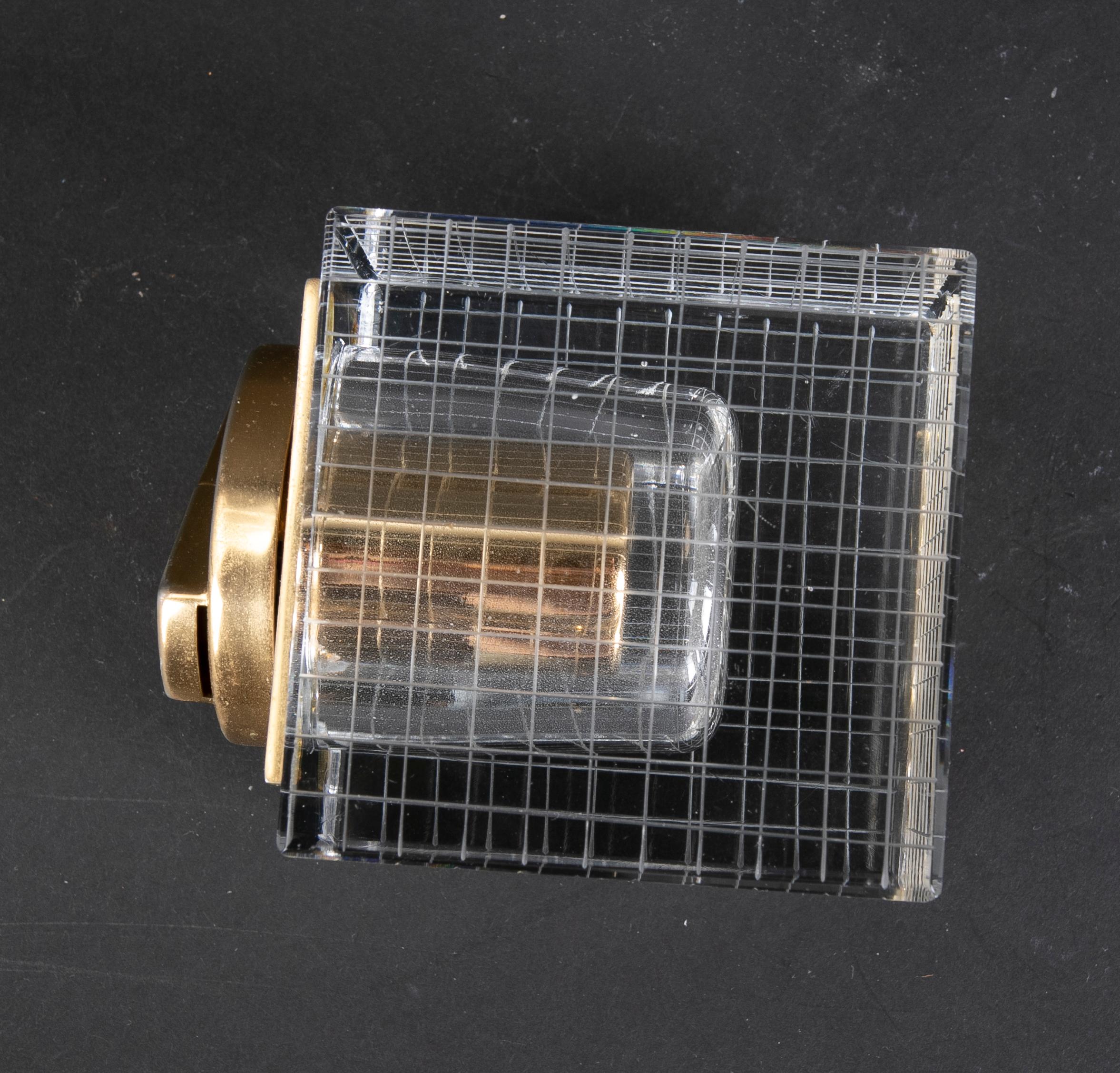 1970s Hand-Cut Crystal Lighter with Gilded Metal  For Sale 5