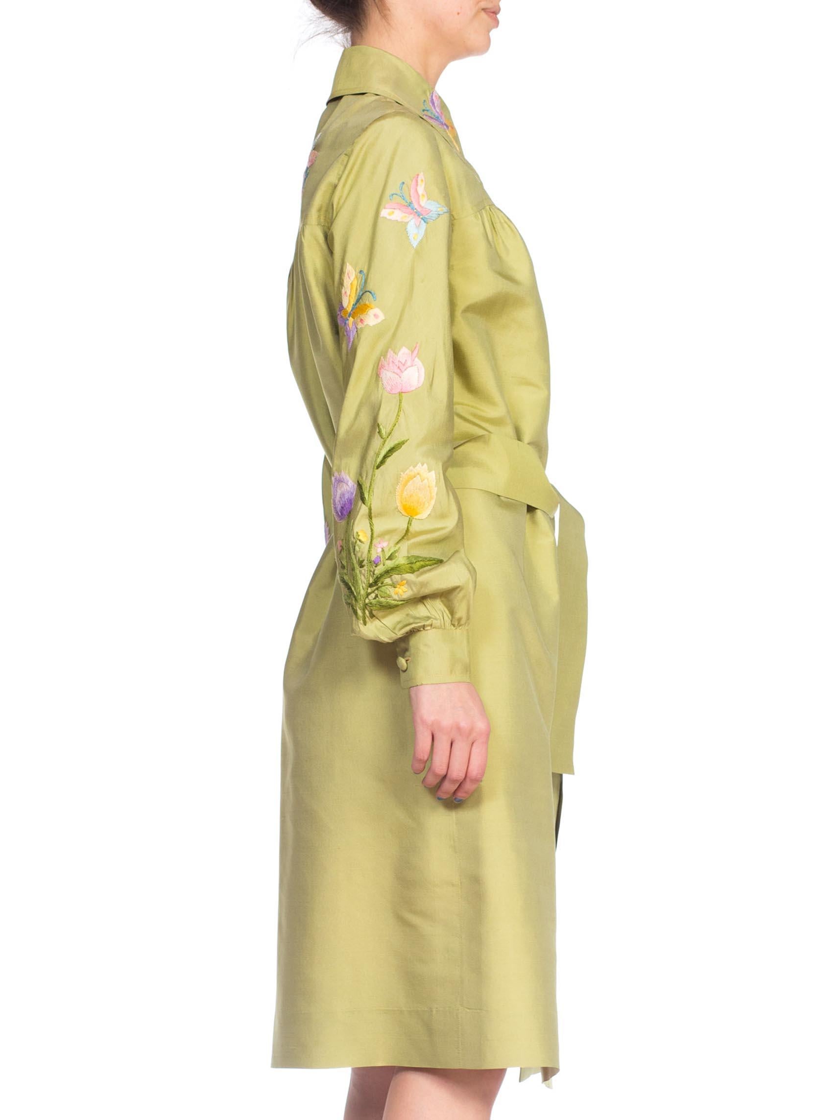 1970S Green Silk Hand Embroidered Shirt Dress In Excellent Condition In New York, NY