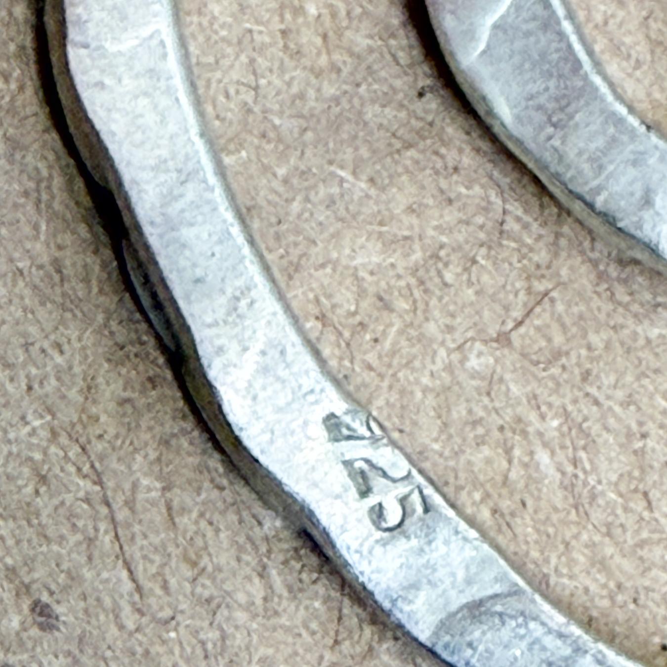 1970s Hand Hammered Sterling Silver Spiral Cuff Bracelet Taxco For Sale 2