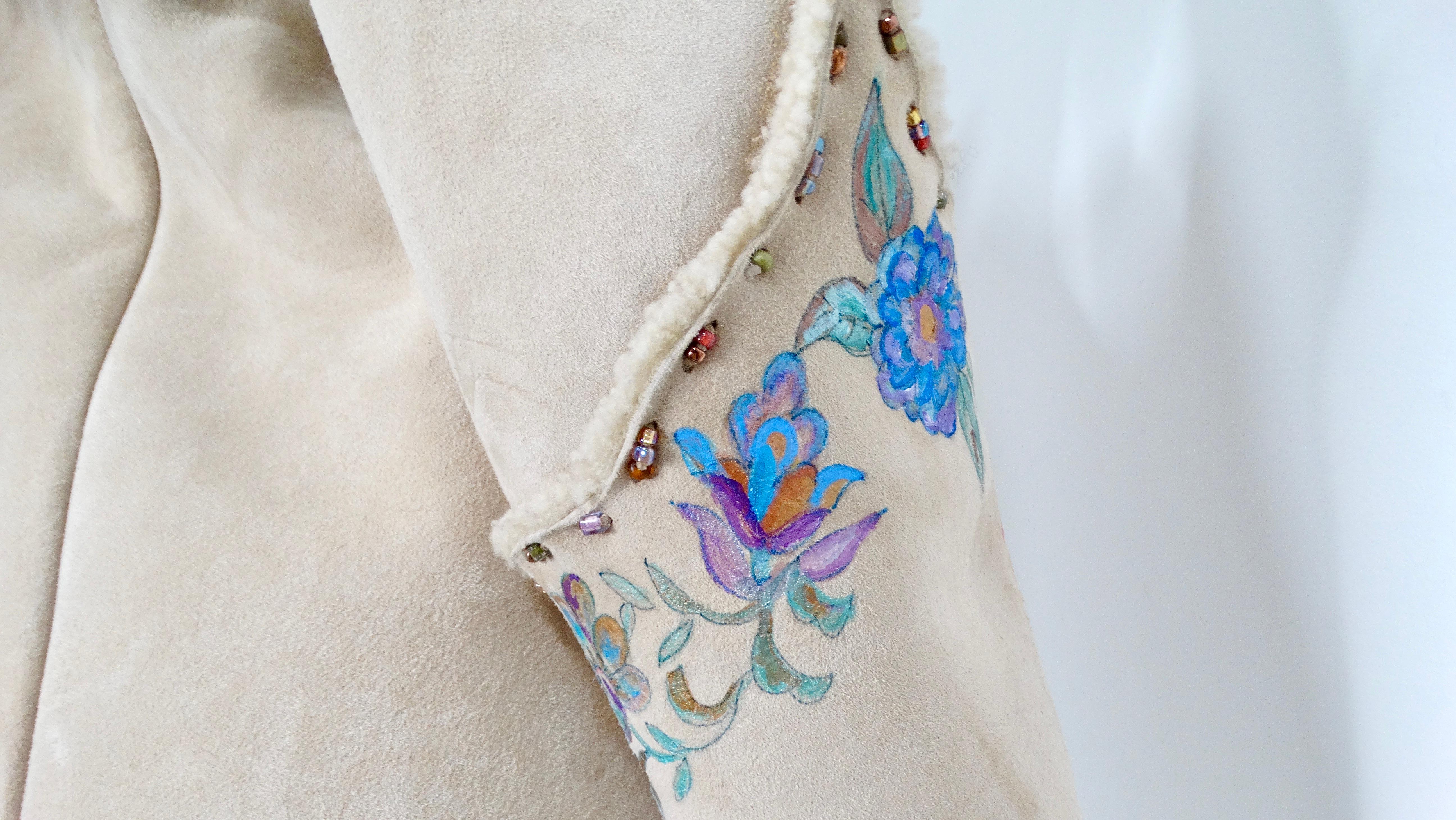 1970s Hand-Painted Floral Beige Suede Jacket With Faux Fur Trim For Sale 2