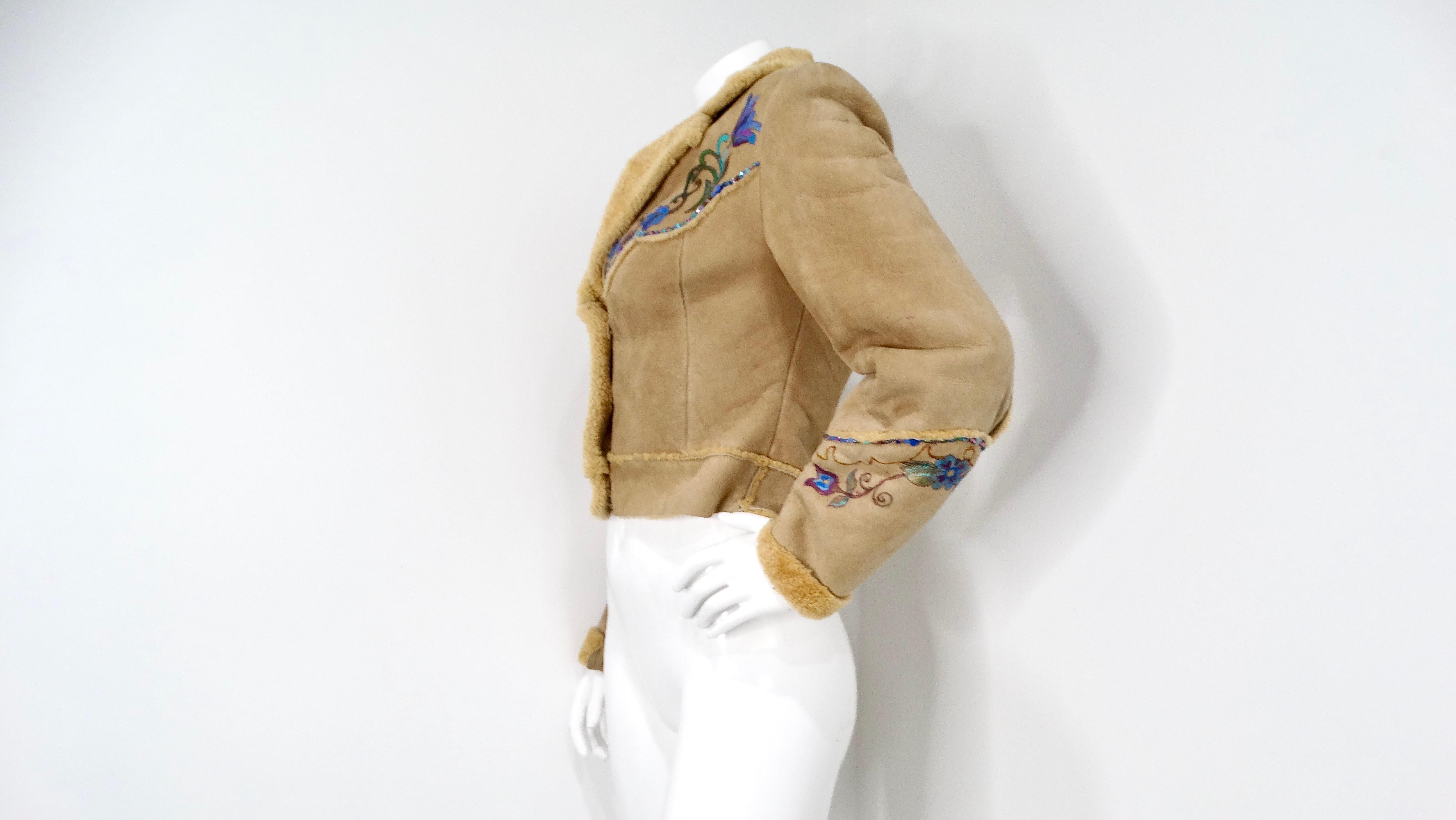 1970s Hand-Painted Floral Tan Suede Jacket With Beads & Faux Fur Trim For Sale 3