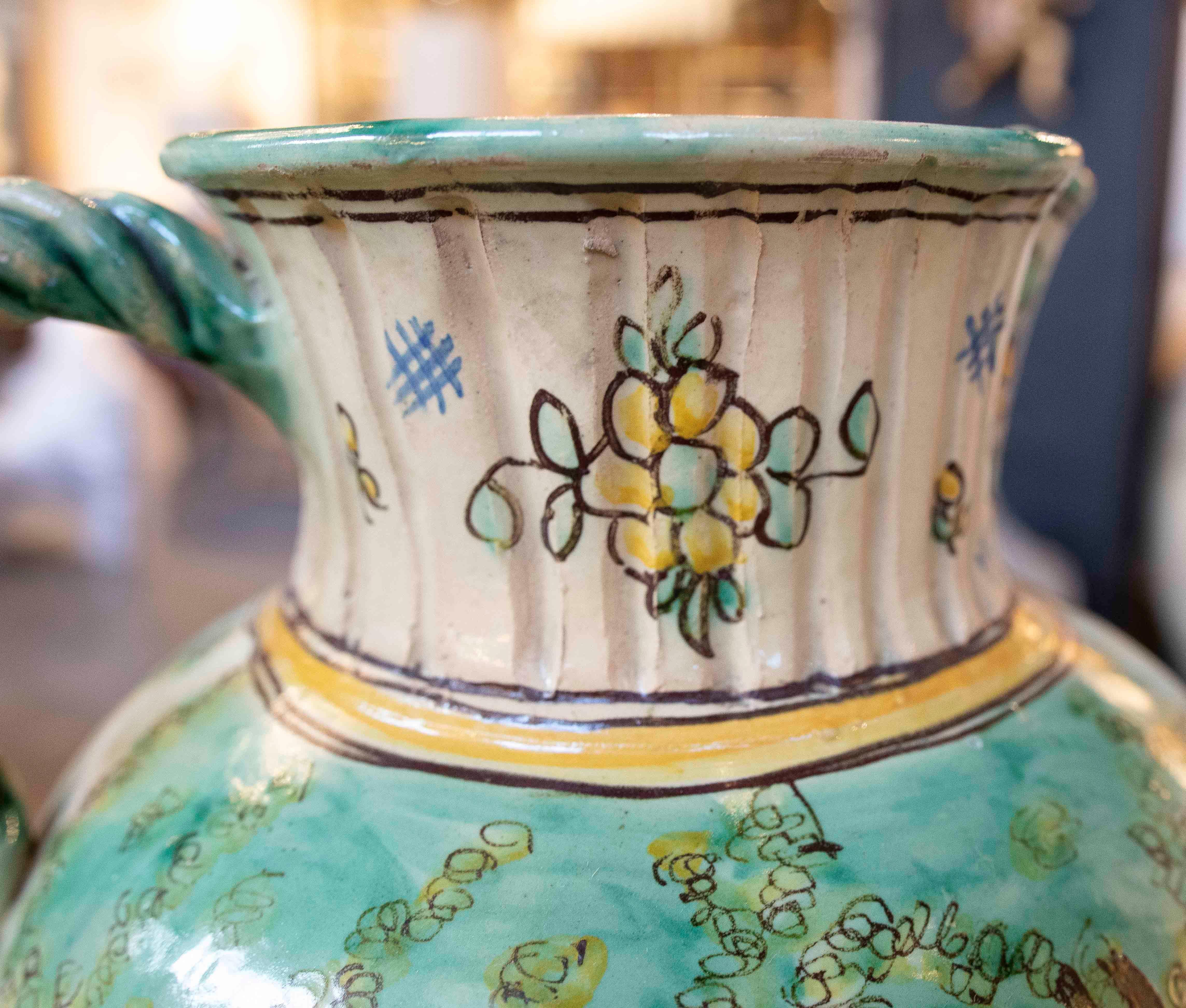1970s Hand-painted Glazed Spanish Ceramic Jug from Puente del Arzobispo. For Sale 11