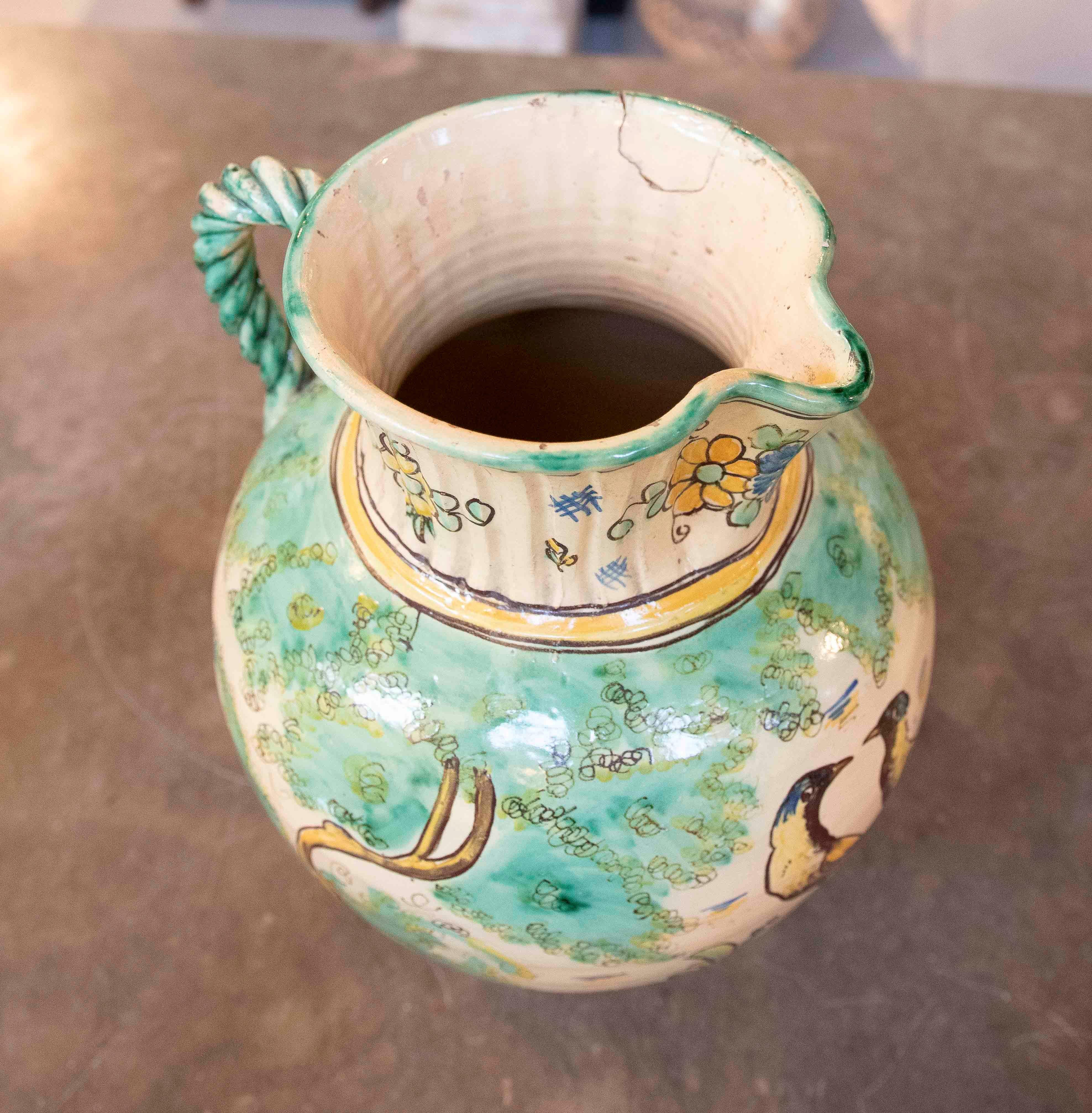 1970s Hand-painted Glazed Spanish Ceramic Jug from Puente del Arzobispo. For Sale 15