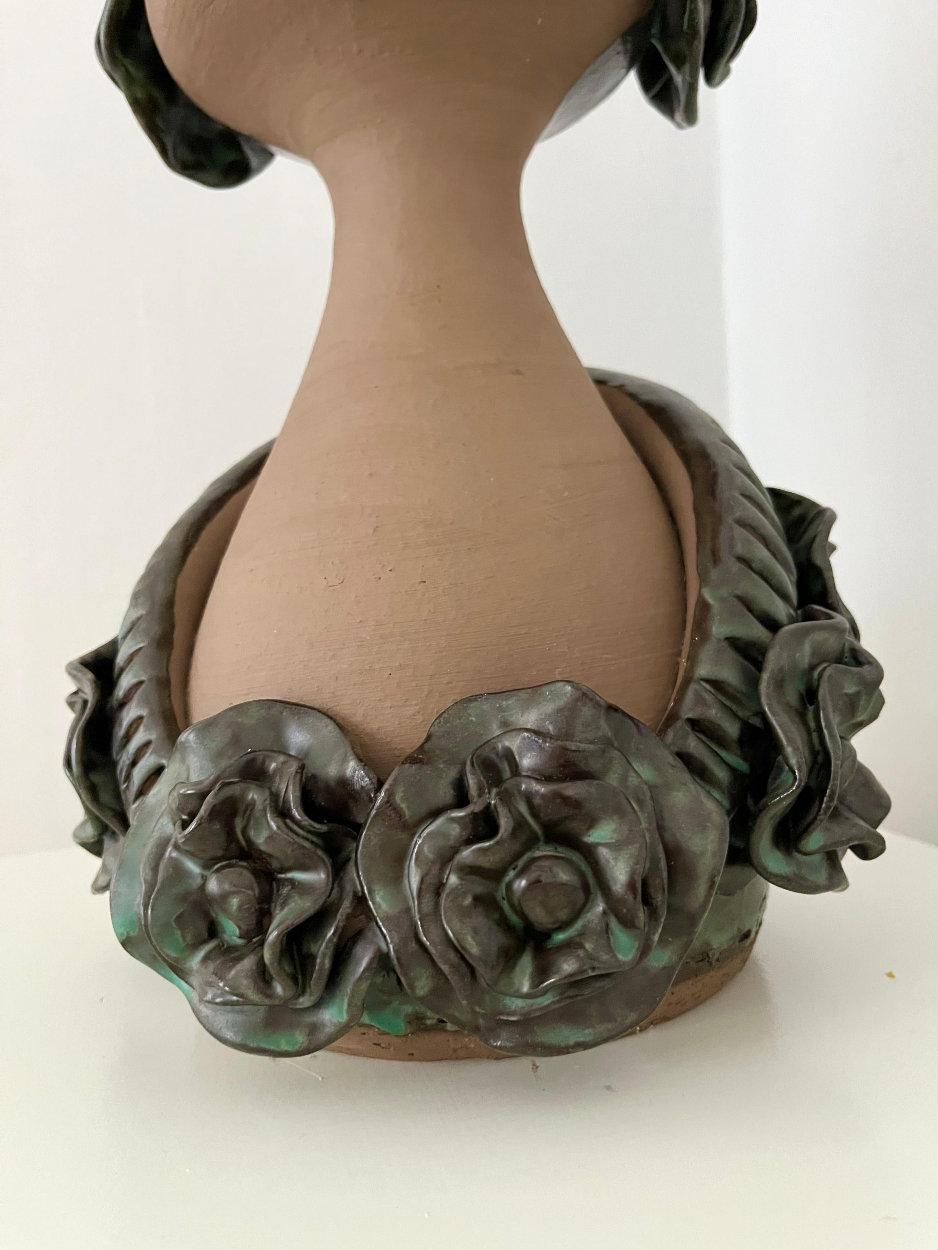 1970s hand-sculpted Danish sculptural ceramic table lamp by Flemming Ross For Sale 5