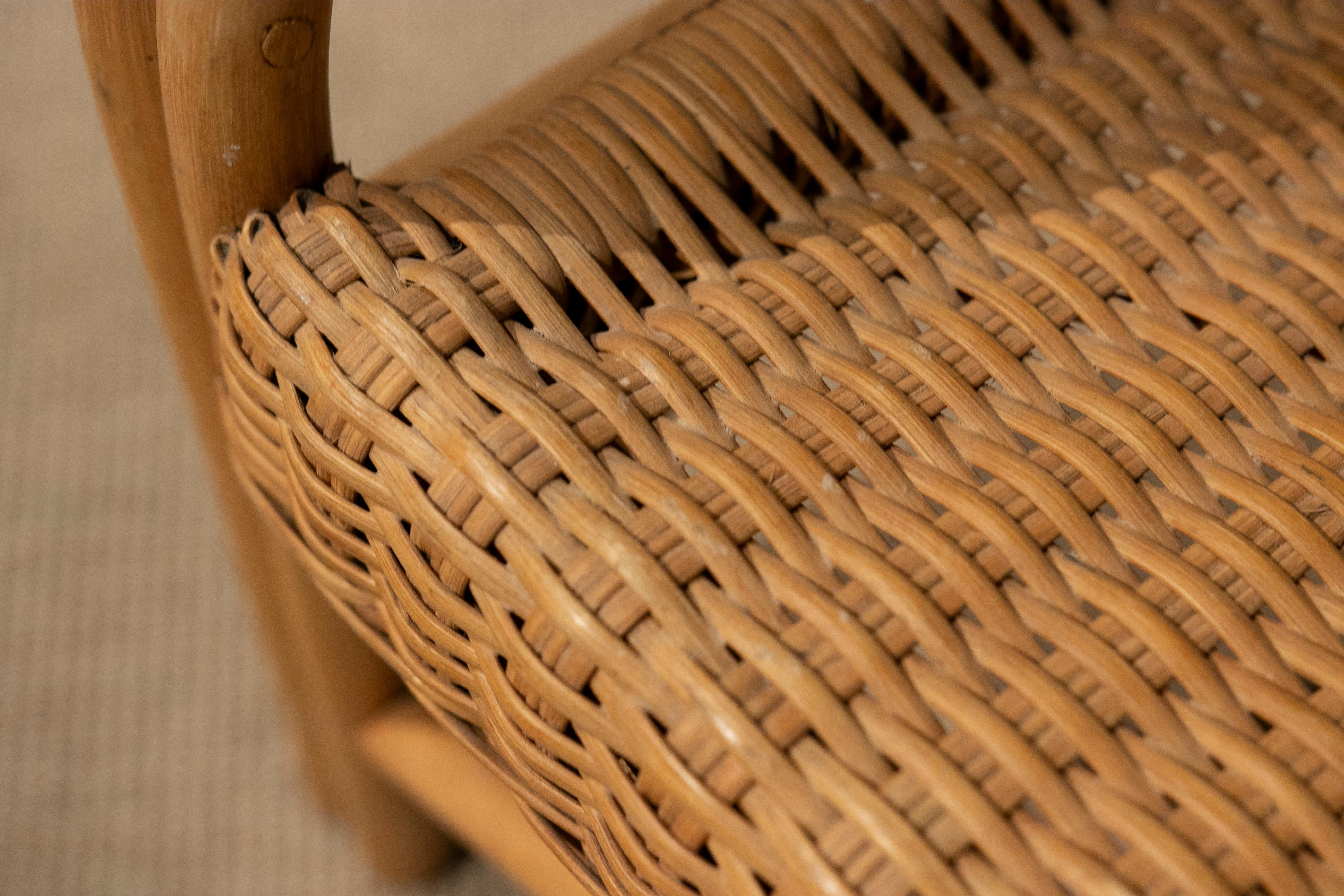1970s Handmade Bamboo and Wicker Bench For Sale 4