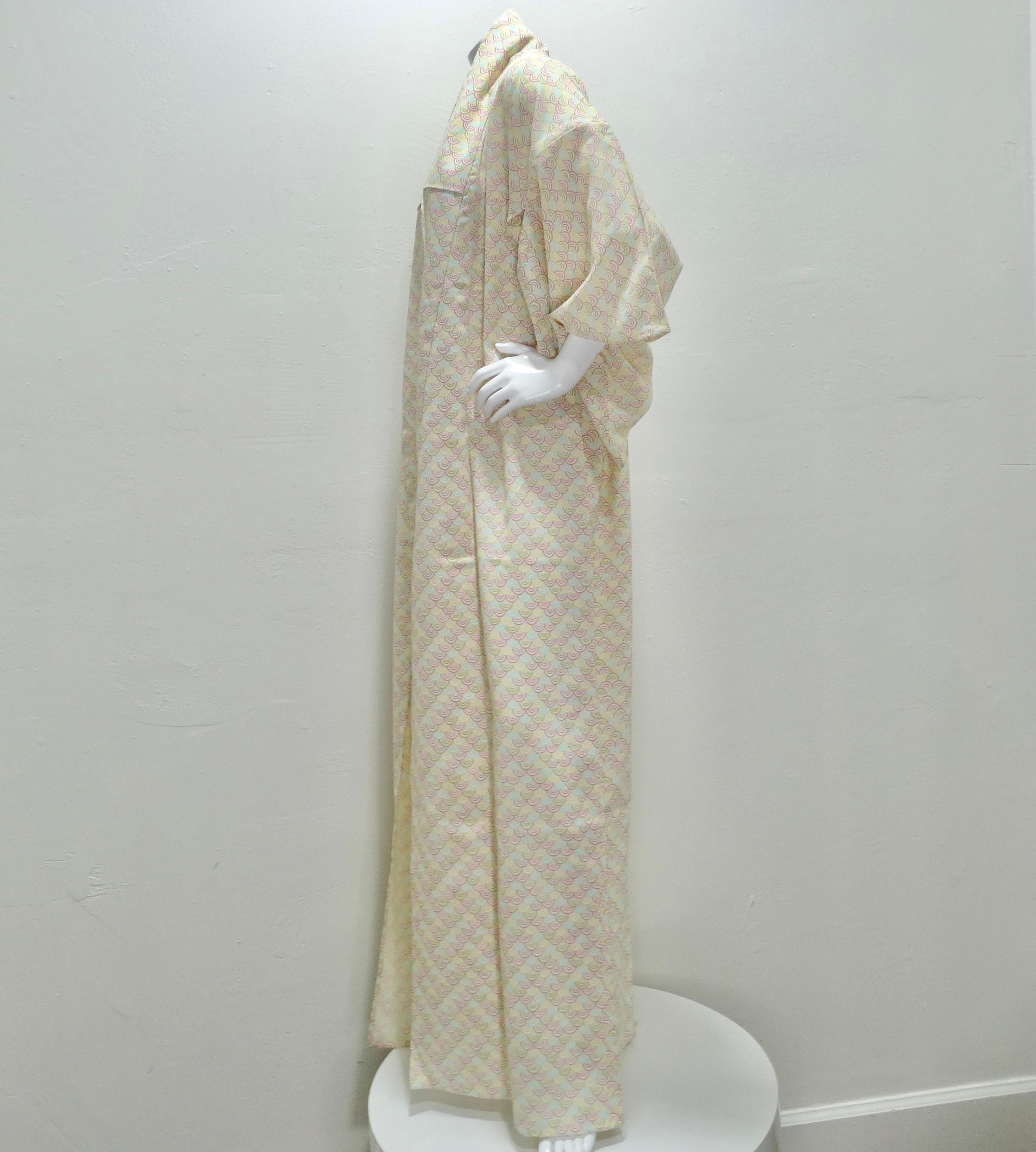 1970er Handgefertigter Japanischer Elfenbeinfarbener Langer Kimono im Angebot 3
