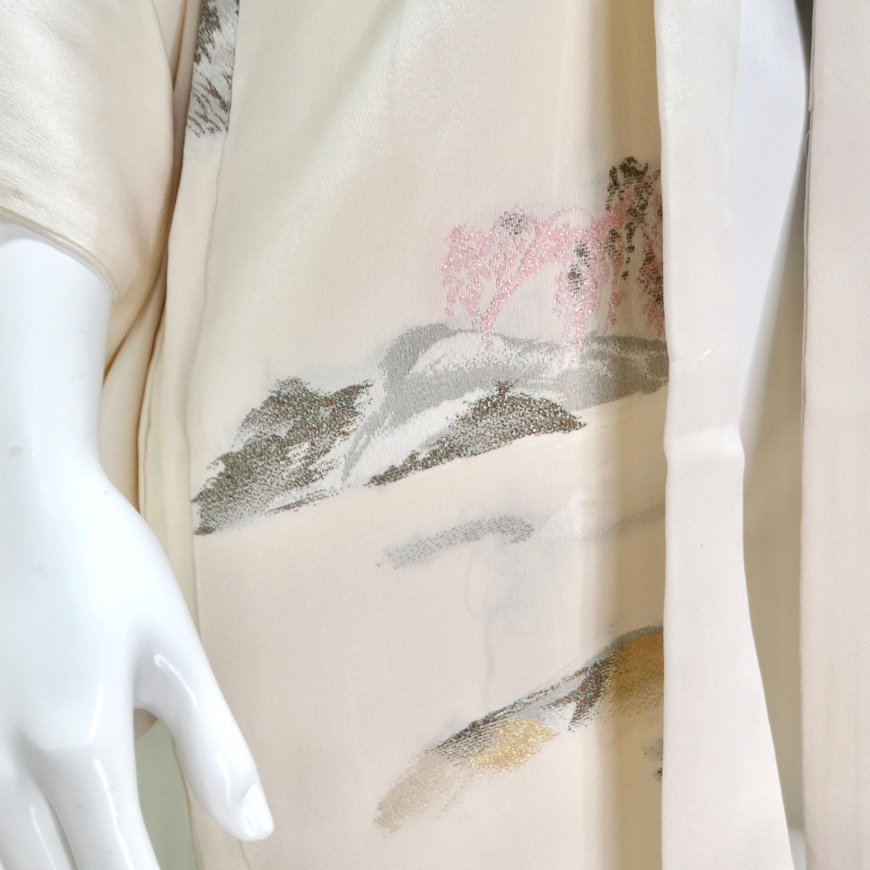 Women's or Men's 1970s Handmade Japanese Ivory Silk Kimono For Sale