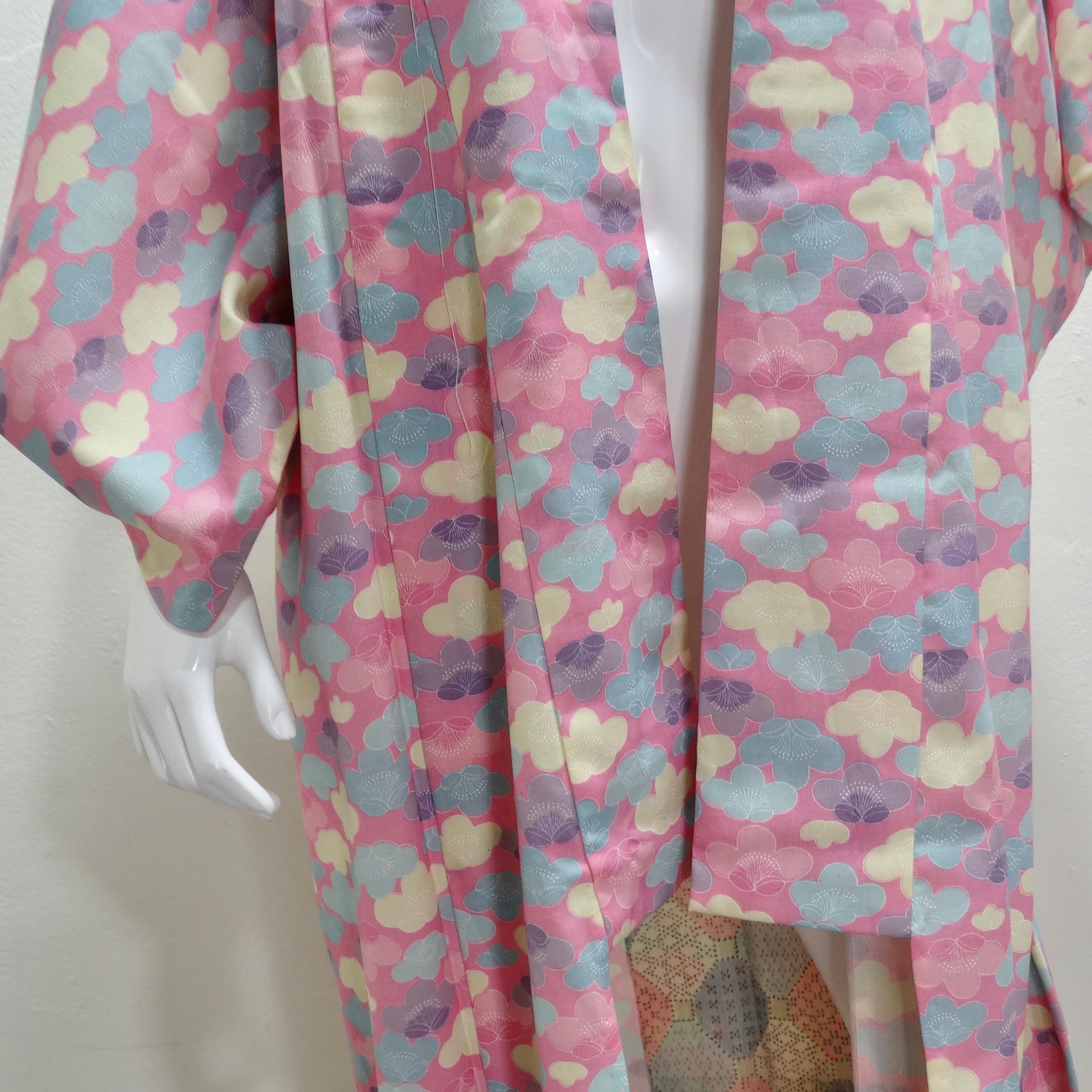 1970er Handgefertigter japanischer langer Kimono aus rosa Baumwolle (Braun) im Angebot