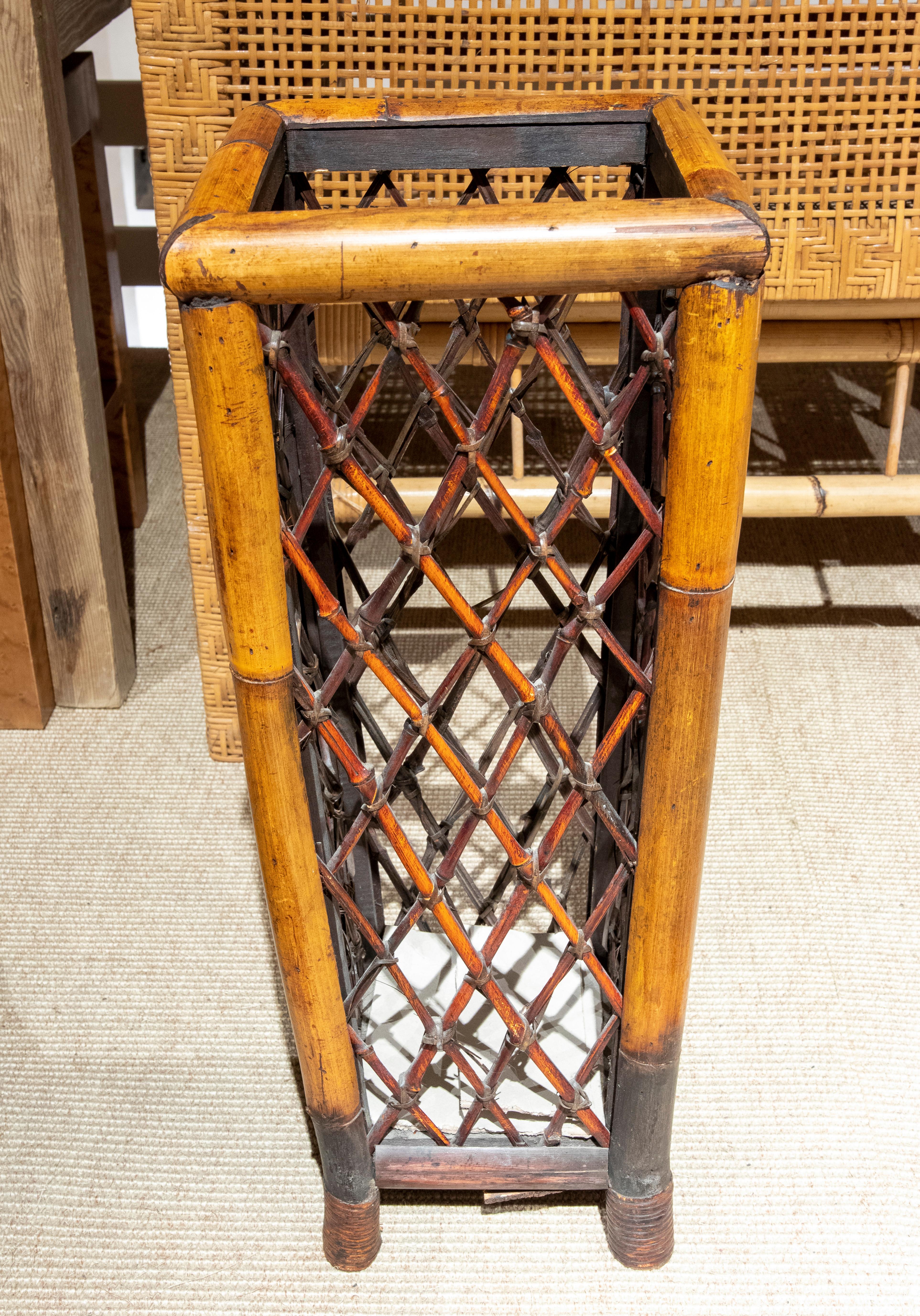 1970s Handmade Varnished Bamboo Umbrella Stand In Good Condition For Sale In Marbella, ES
