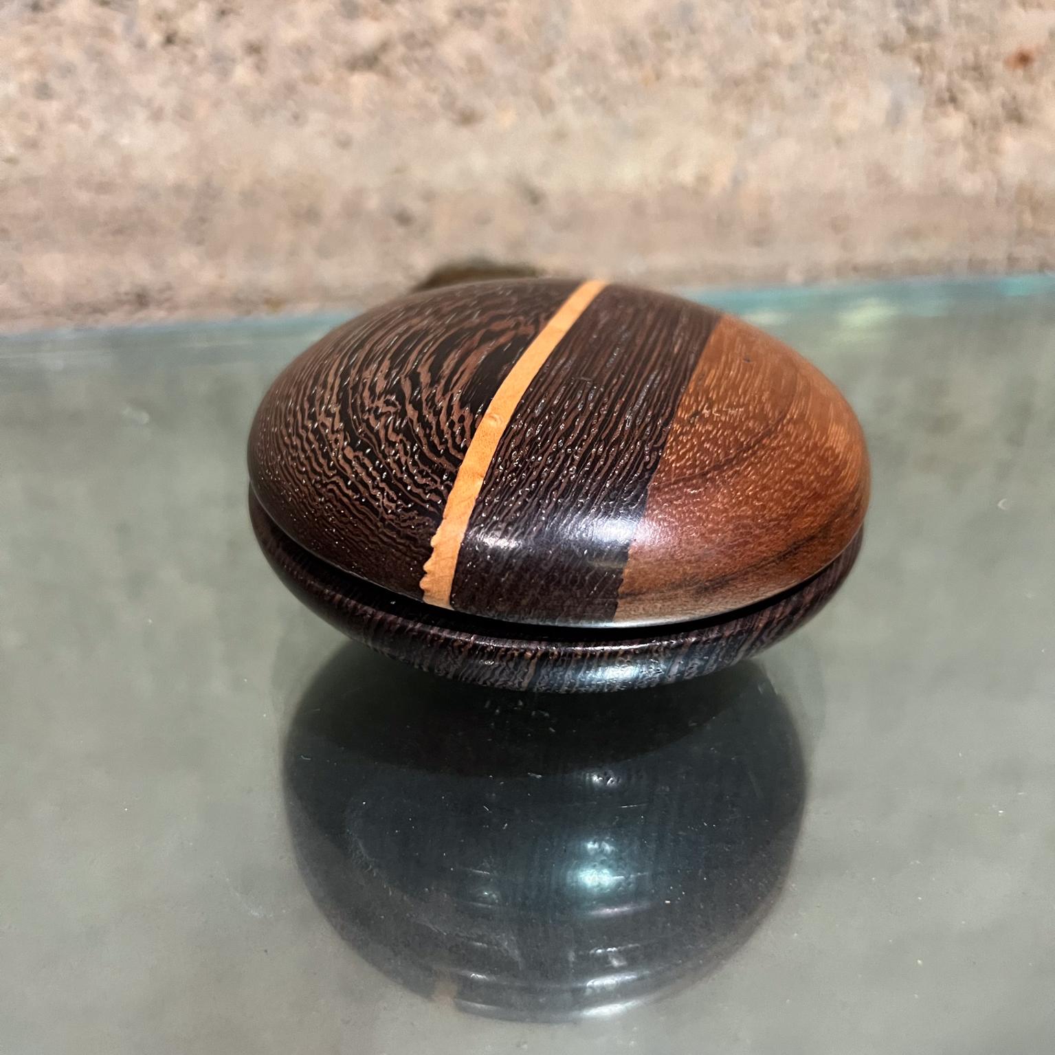 1970s Handmade YO-YO Toy Exotic Wood Style Don Shoemaker In Good Condition For Sale In Chula Vista, CA