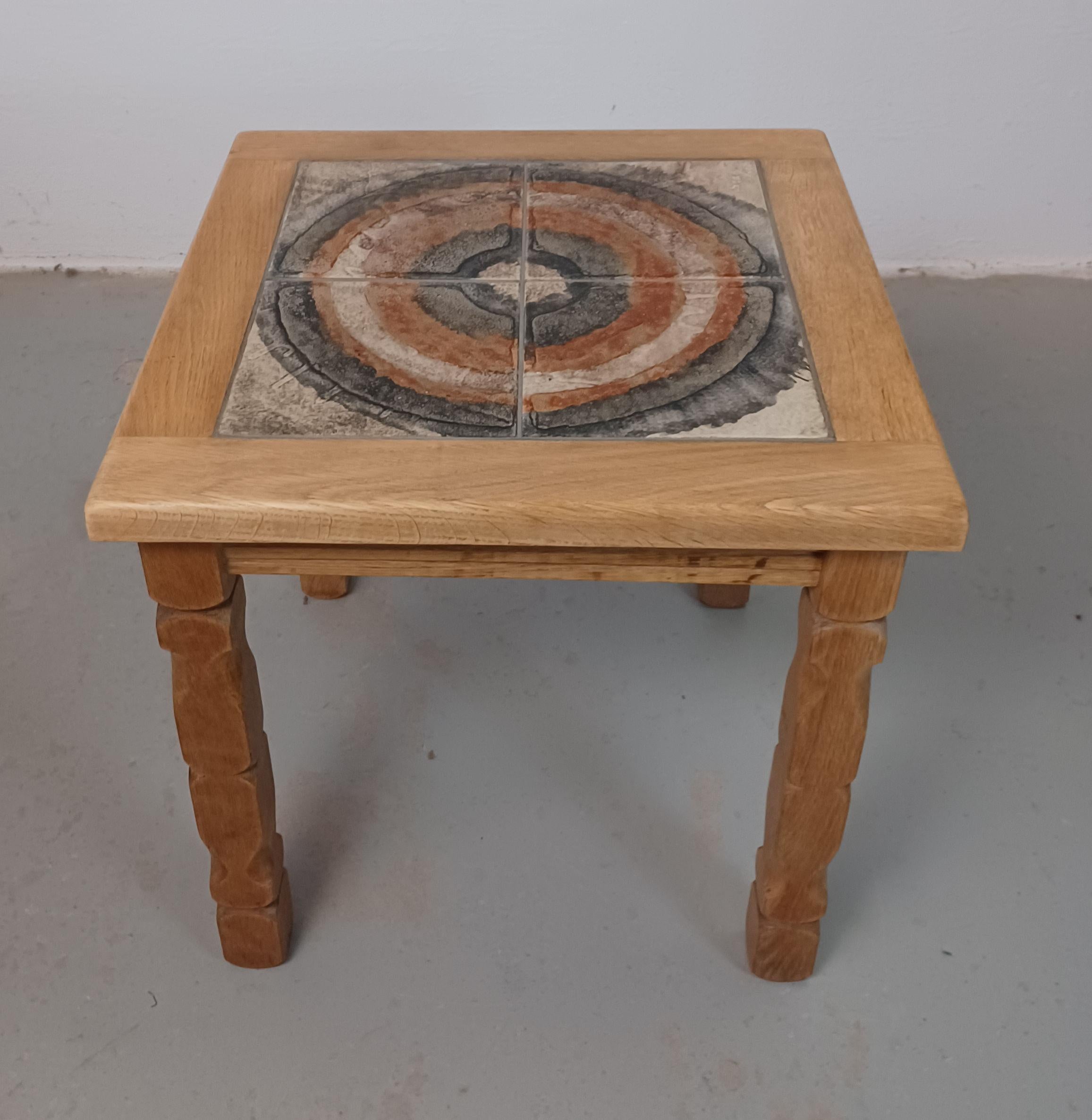 1970's Henning Kjærnulf brutalist sidetable in oak with Søholm tiles

Square sofa / side tables in solid oak. Designed by Henning Kjærnulf for E.G Møbler, Denmark, with Søholm Keramik tiles.

The table has been restored by our inhouse cabinetmaker