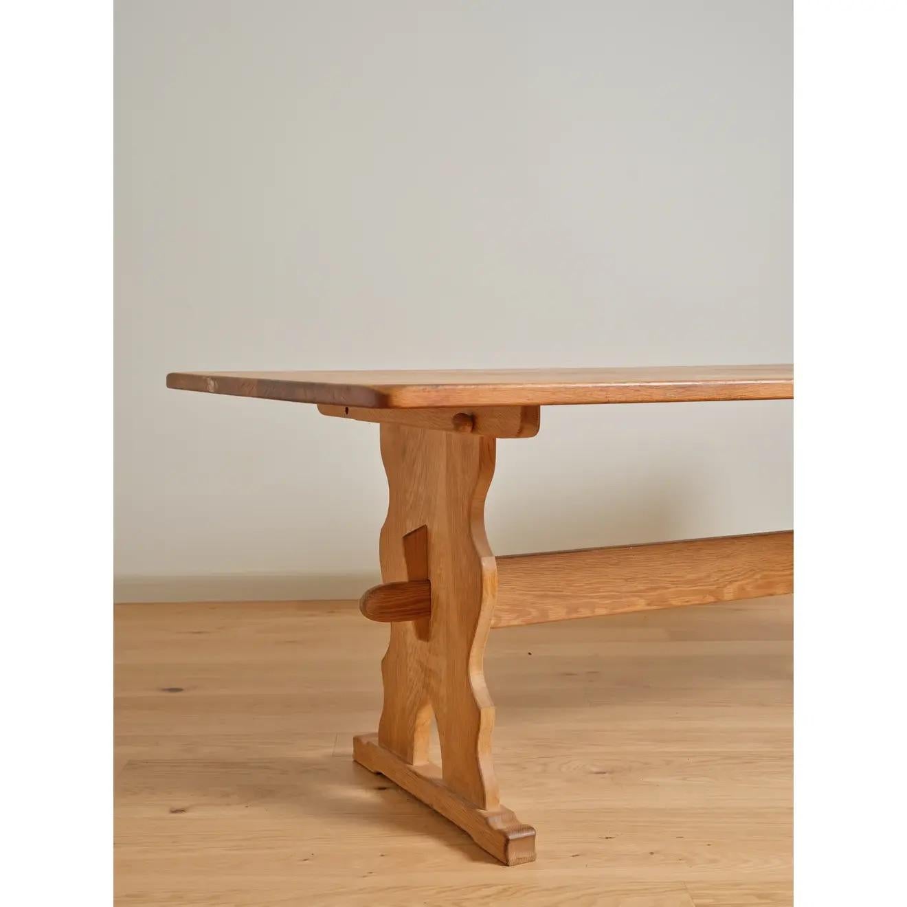 Table à tréteaux en chêne danois C.I.C., années 1970.

