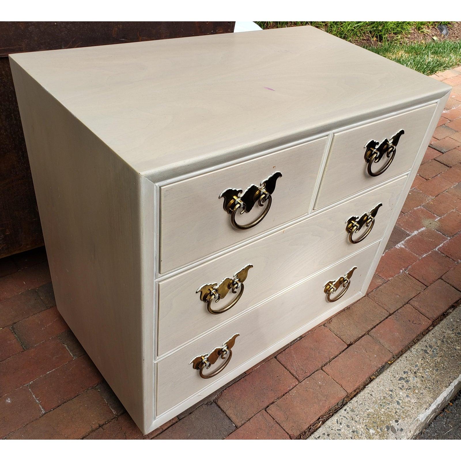 Paint 1970s Henredon American Asian Inspired Bachelor Chests / Nightstands, a Pair