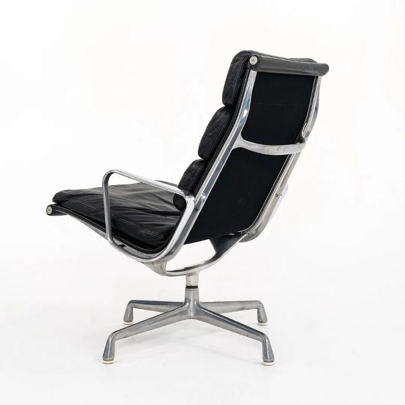 Modern 1970s Herman Miller Eames Aluminum Group Pad Lounge Chair in Leather Model EA216 For Sale