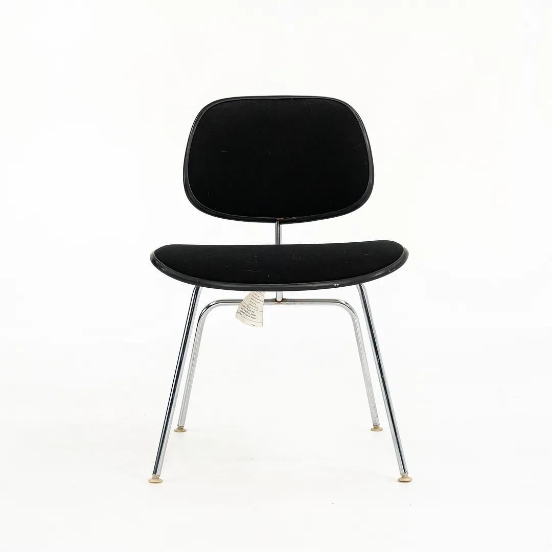 Moderne 1970 Herman Miller Eames DCMU Chair with Black Fabric Upholstery 8x Available en vente