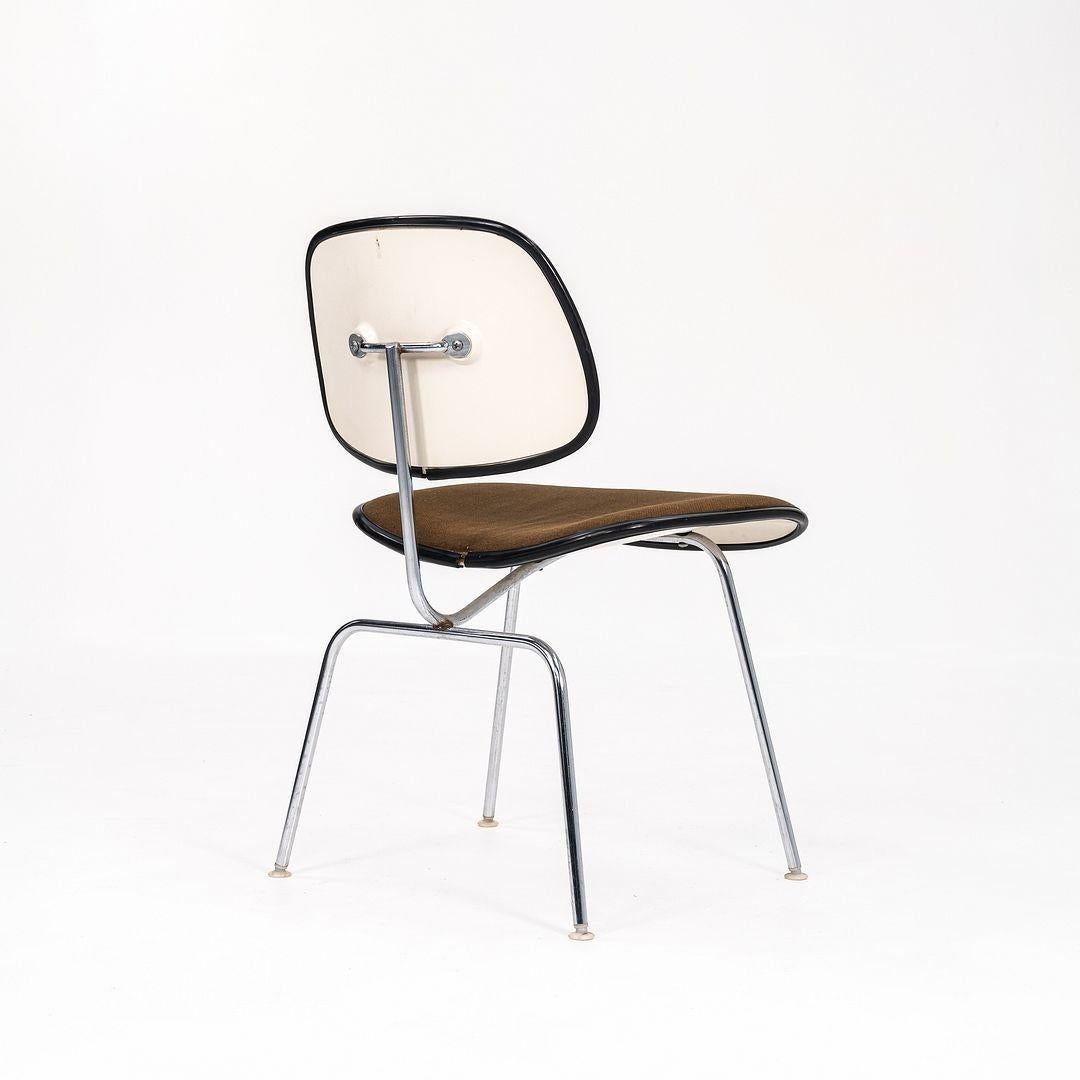 Fine XX secolo Sedia Herman Miller DCMU degli anni '70 con tessuto Alexander Girard Hopsack marrone in vendita