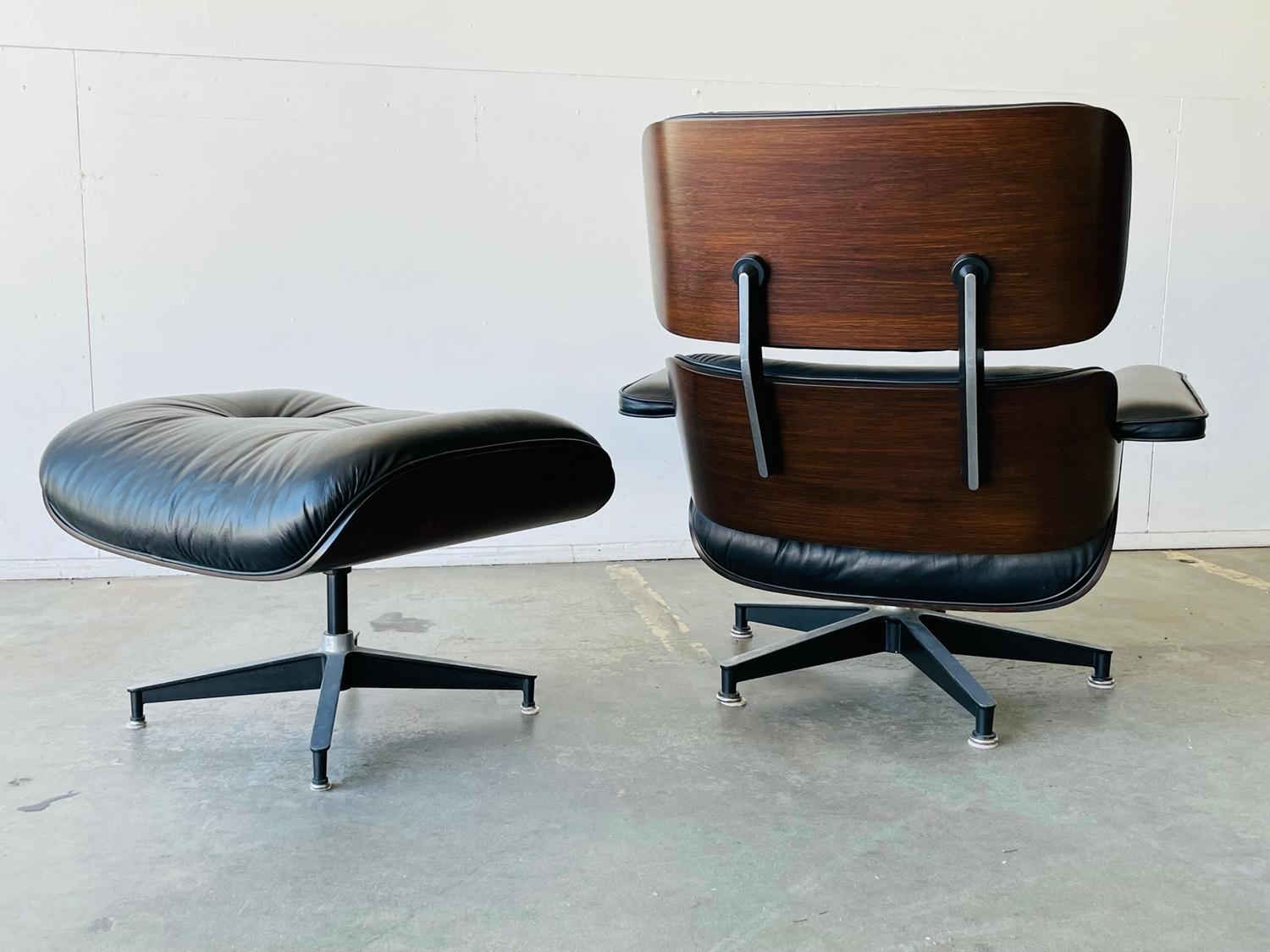 Leather 1970s Herman Miller Eames Lounge Chair and Ottoman