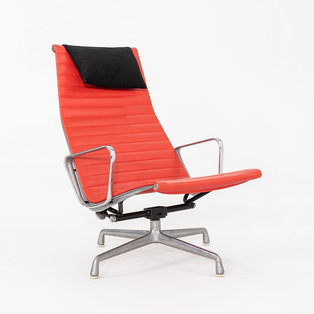 1970s Herman Miller Eames Lounge Chair in Red Naugahyde with Black Fabric Pillow For Sale 5