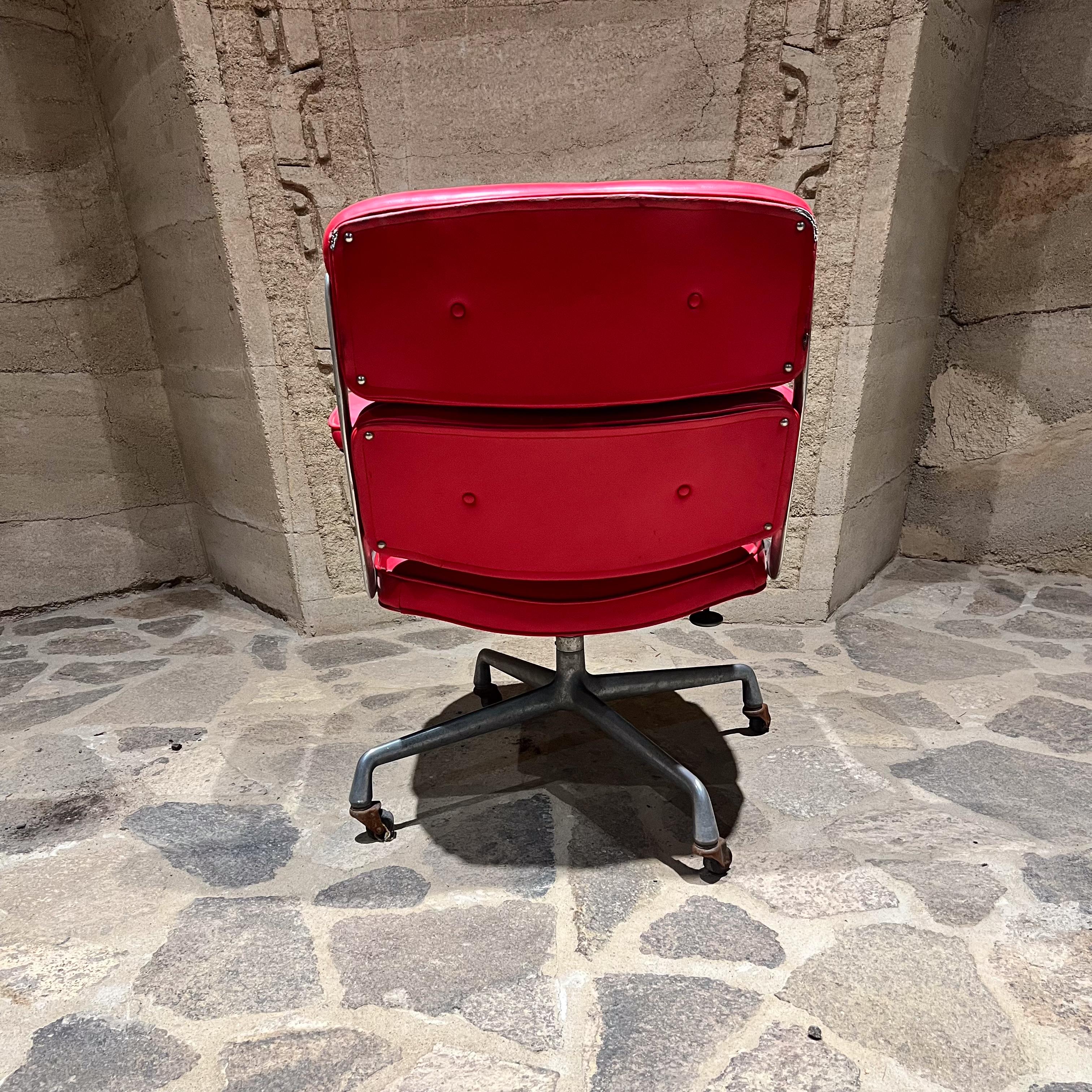 1970s Herman Miller Eames Red Time Life Executive Office Chair 5