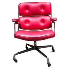 Chaise de bureau Eames rouge Time Life d'Herman Miller des années 1970