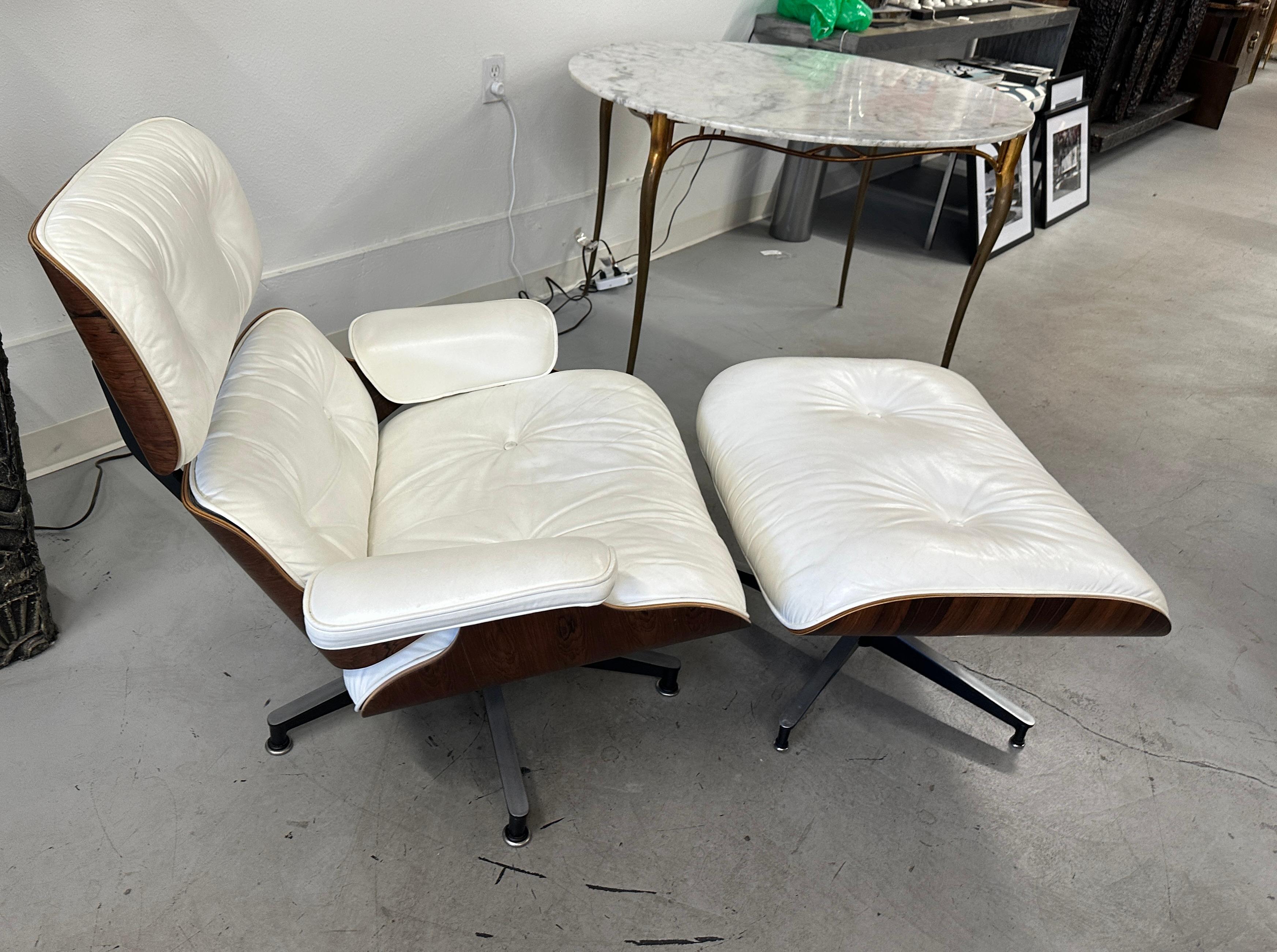 1970's Herman Miller Eames Rosewood & White Leather Lounge Chair & Ottoman For Sale 11