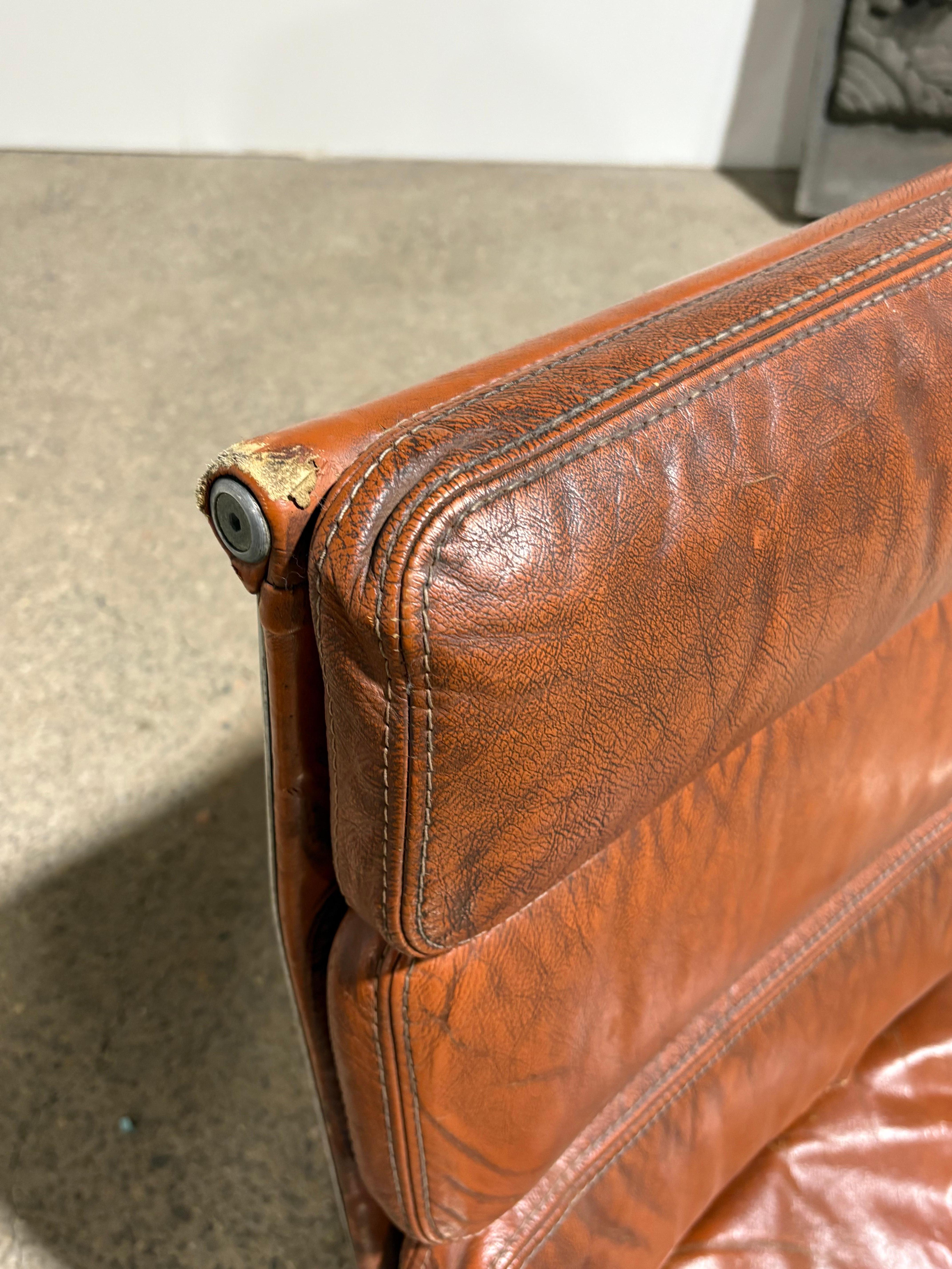 1970s Herman Miller Eames Soft Pad Chair For Sale 3
