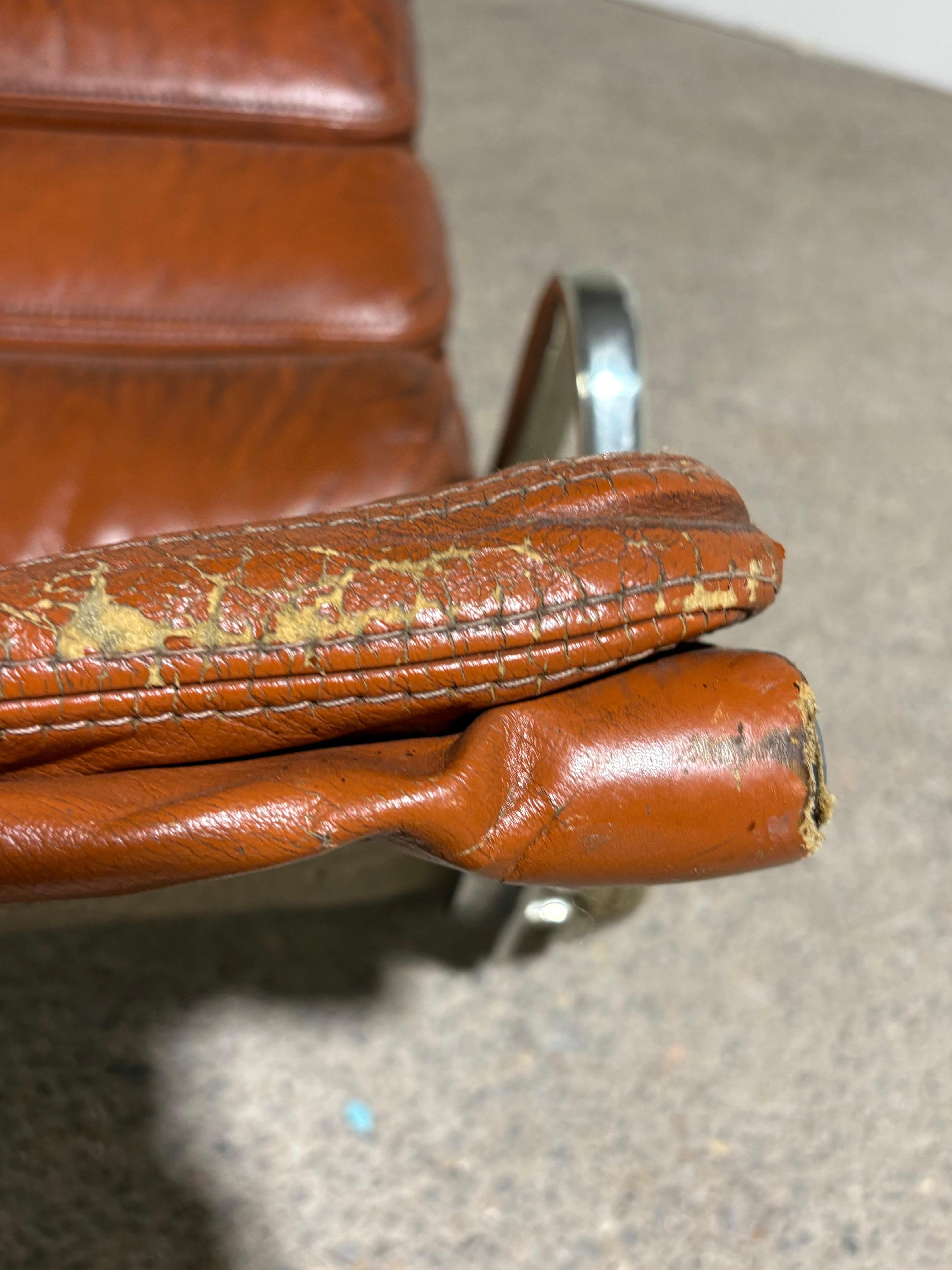 1970s Herman Miller Eames Soft Pad Chair For Sale 2