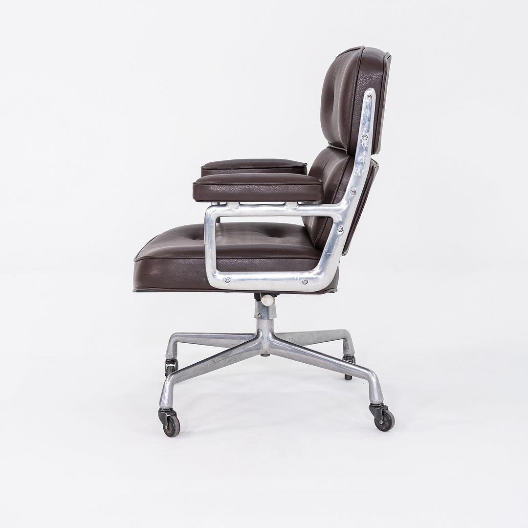 1970s Herman Miller Eames Time Life Chair in Brown Edelman Leather For Sale 4