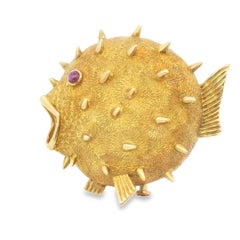 1970's Hermes 18k Yellow Gold Blow Fish Brooch