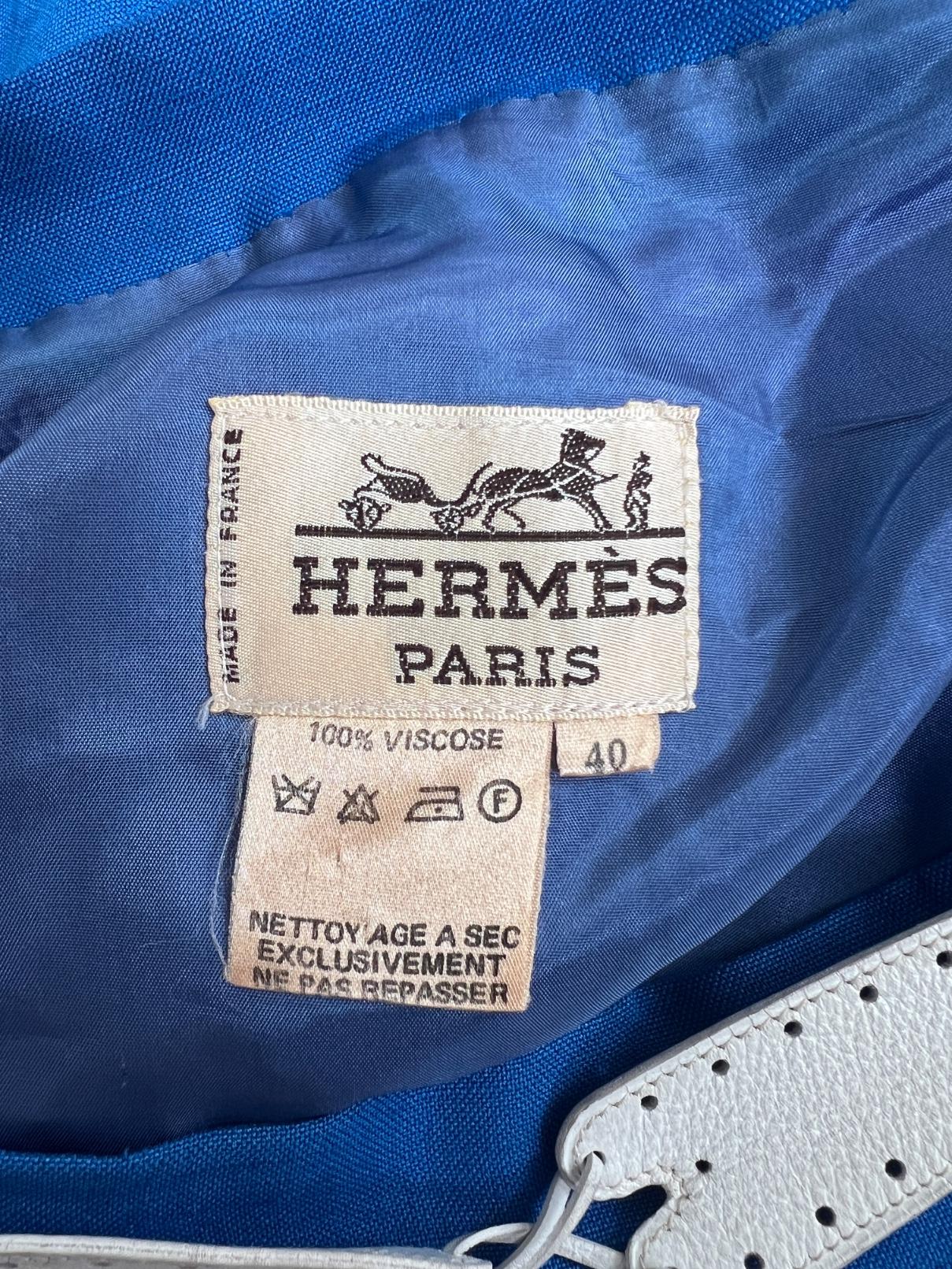1970s Hermès French Blue Pleated Skirt with Leather Belt Detail For Sale 1