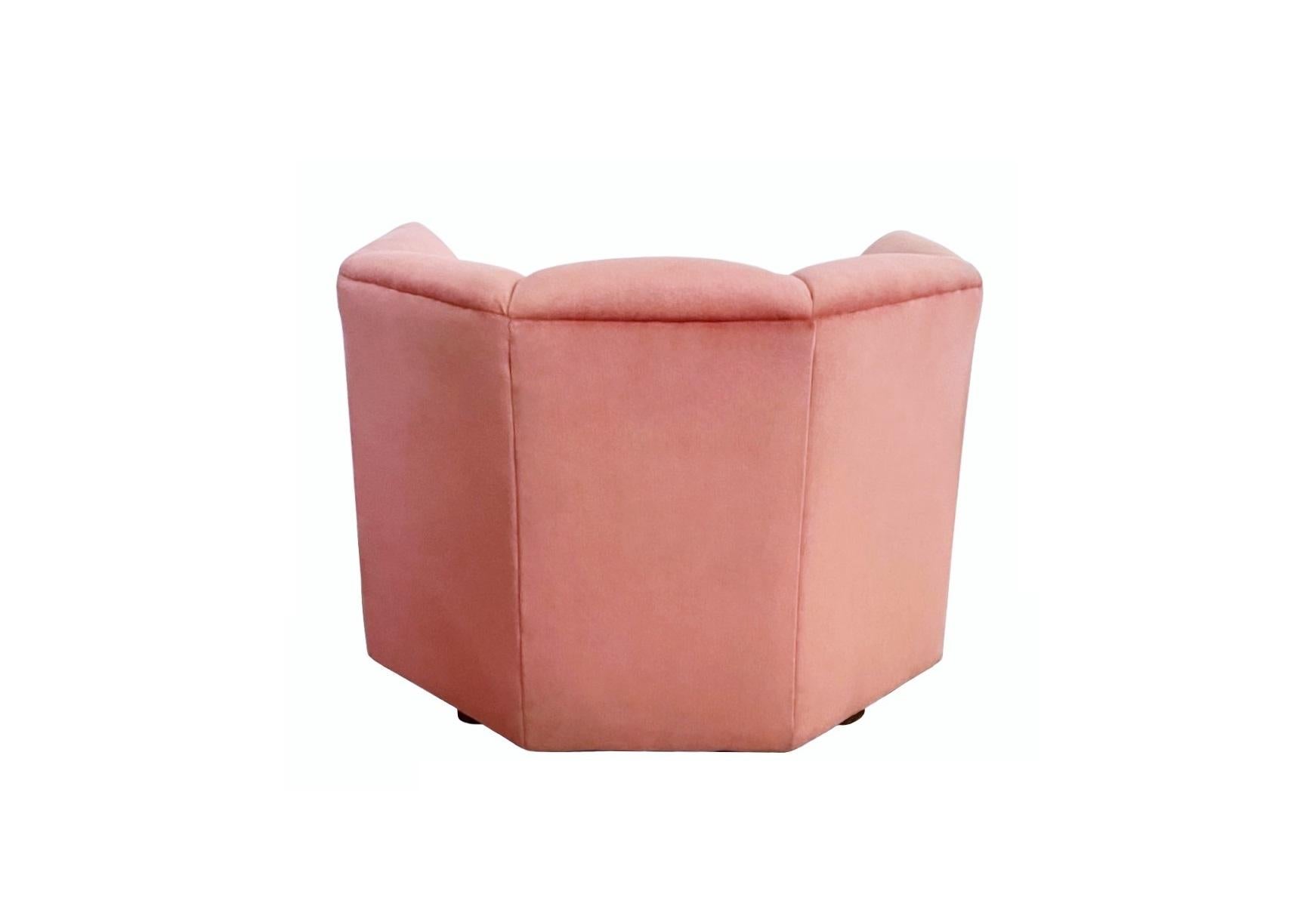 1970s Hexagonal Club Chairs in a Dusty Rose Velvet For Sale 7