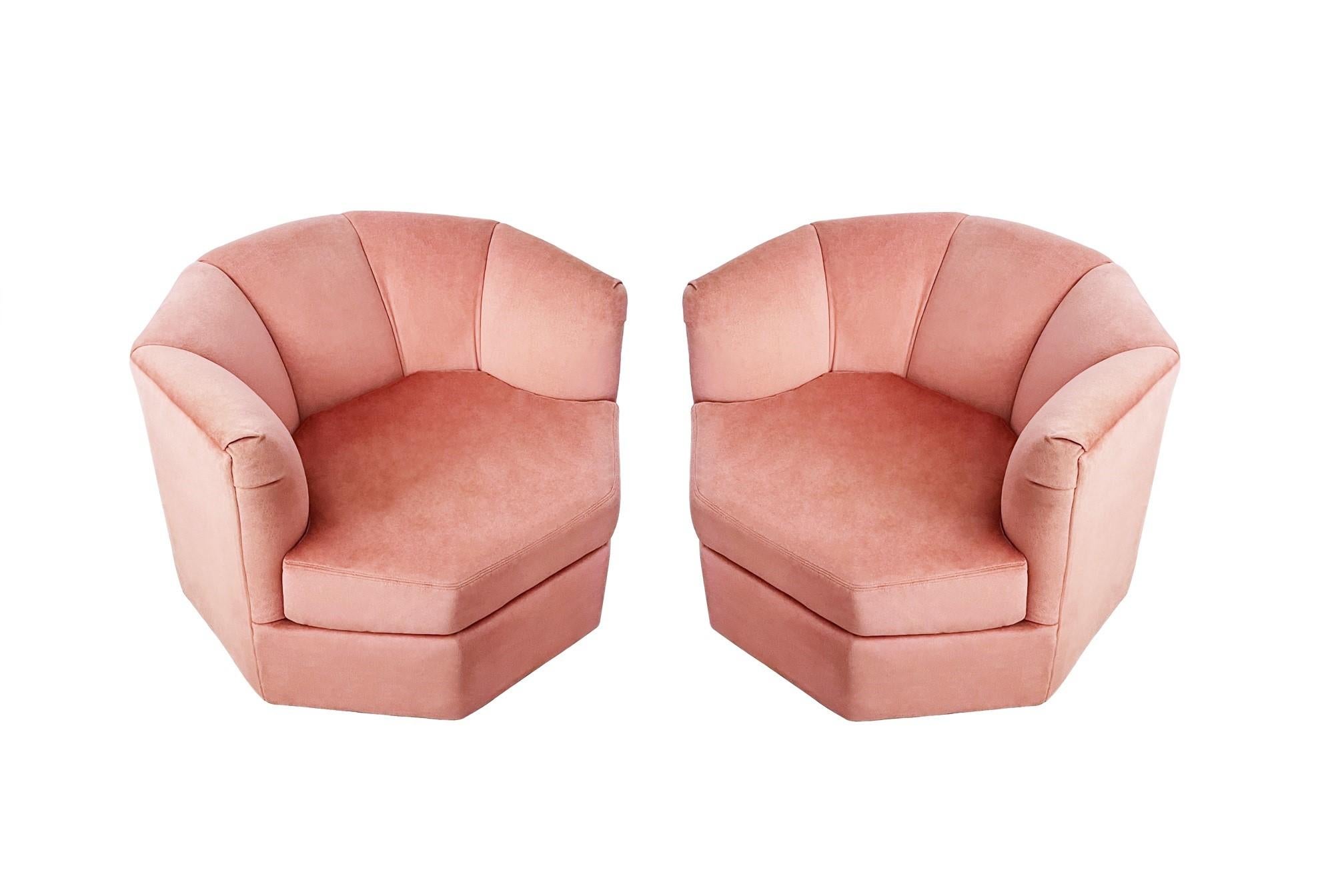 1970s Hexagonal Club Chairs in a Dusty Rose Velvet For Sale 1