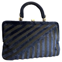 1970er Jahre Hochwertige italienische Henkeltasche aus blauem Samt von Nieri e Argenti