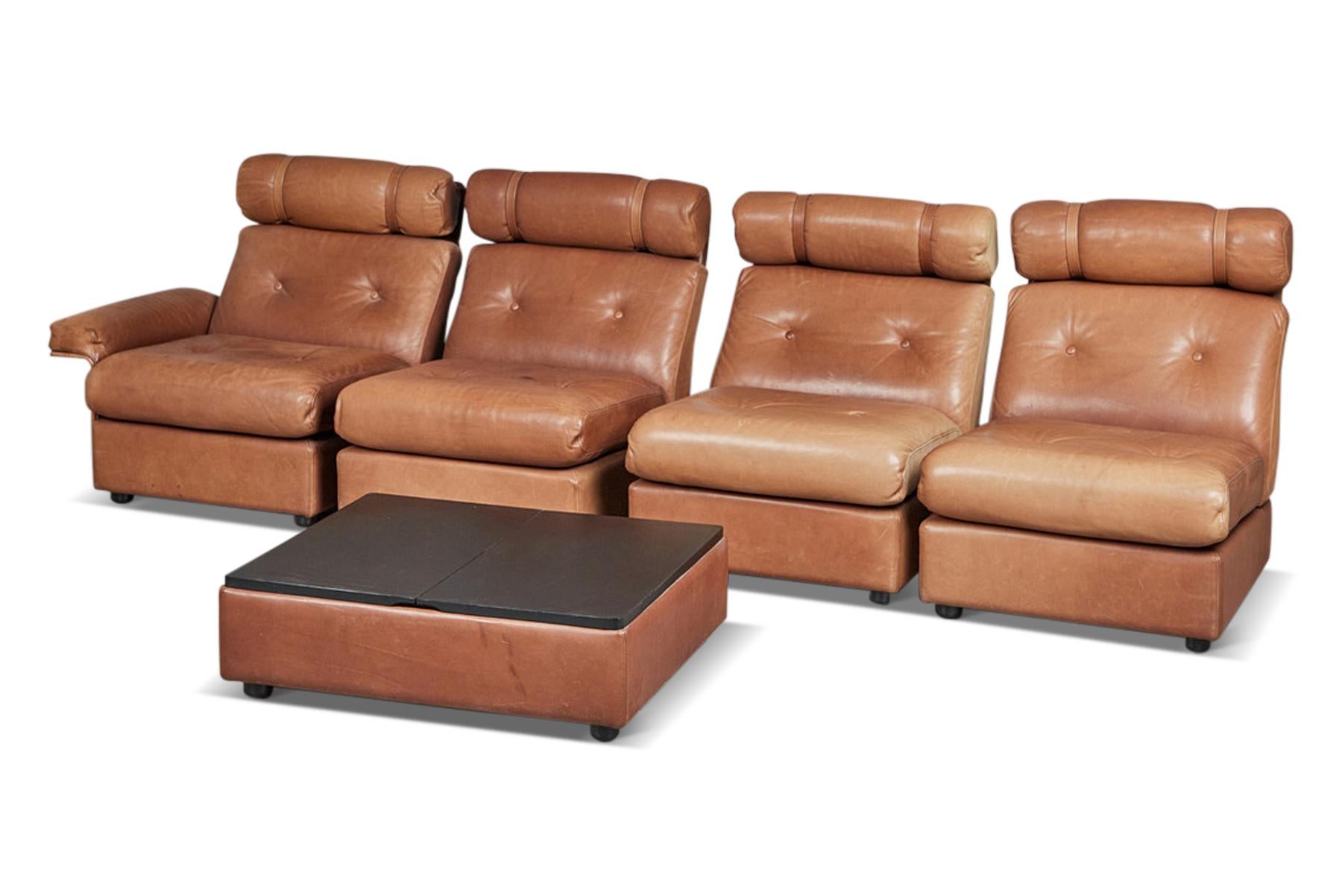 1970s Highback Leather Sectional Sofa in Cognac Buffalo Leather For Sale 4