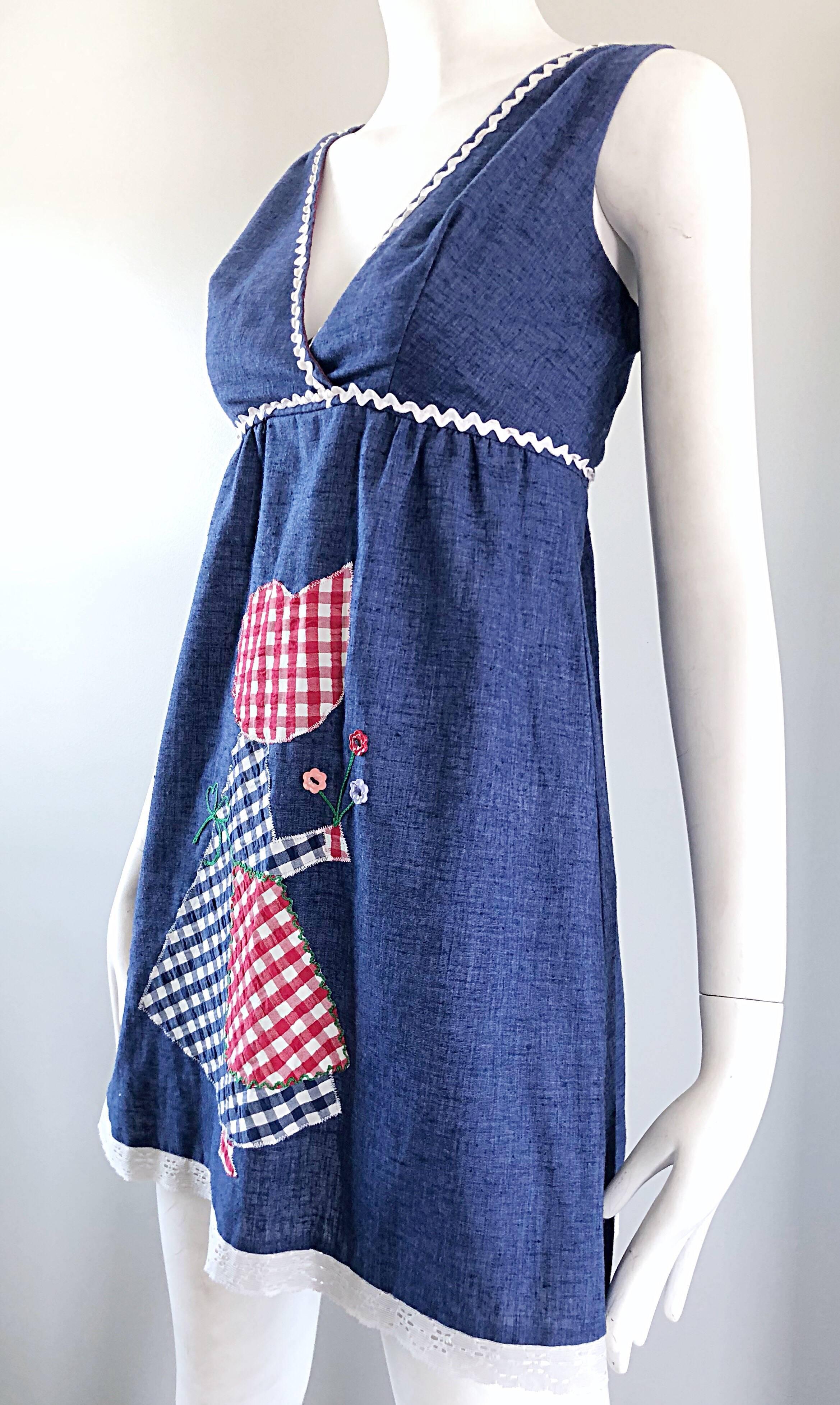 Women's 1970s Holly Hobbie Theme Red, White and Blue Denim Blue Jean 70s Mini Dress For Sale