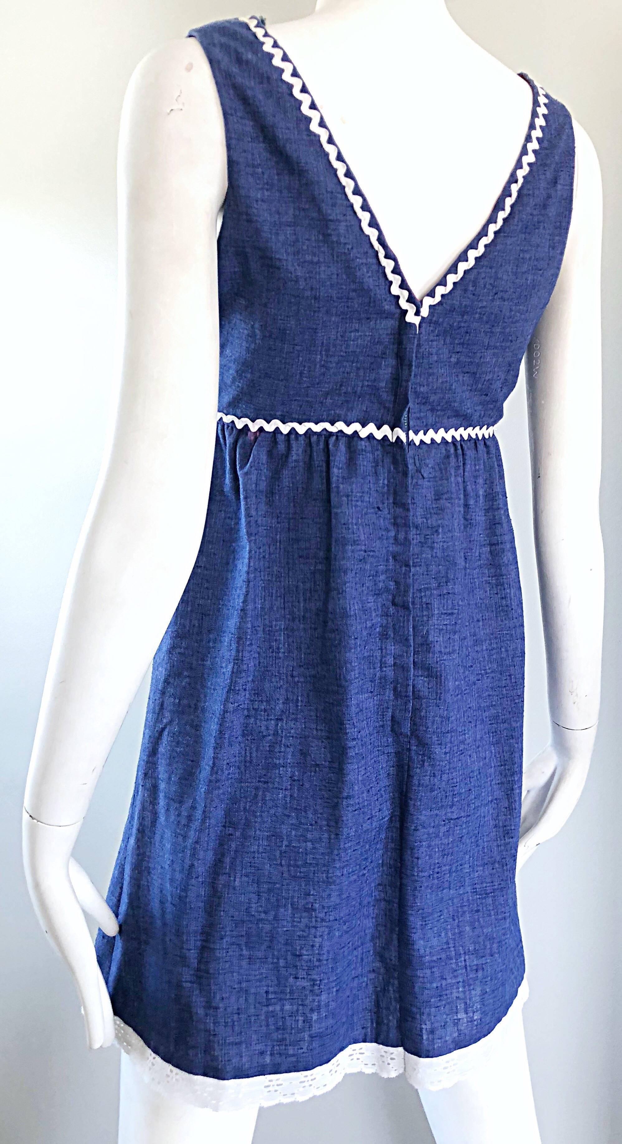 1970s Holly Hobbie Theme Red, White and Blue Denim Blue Jean 70s Mini Dress For Sale 2