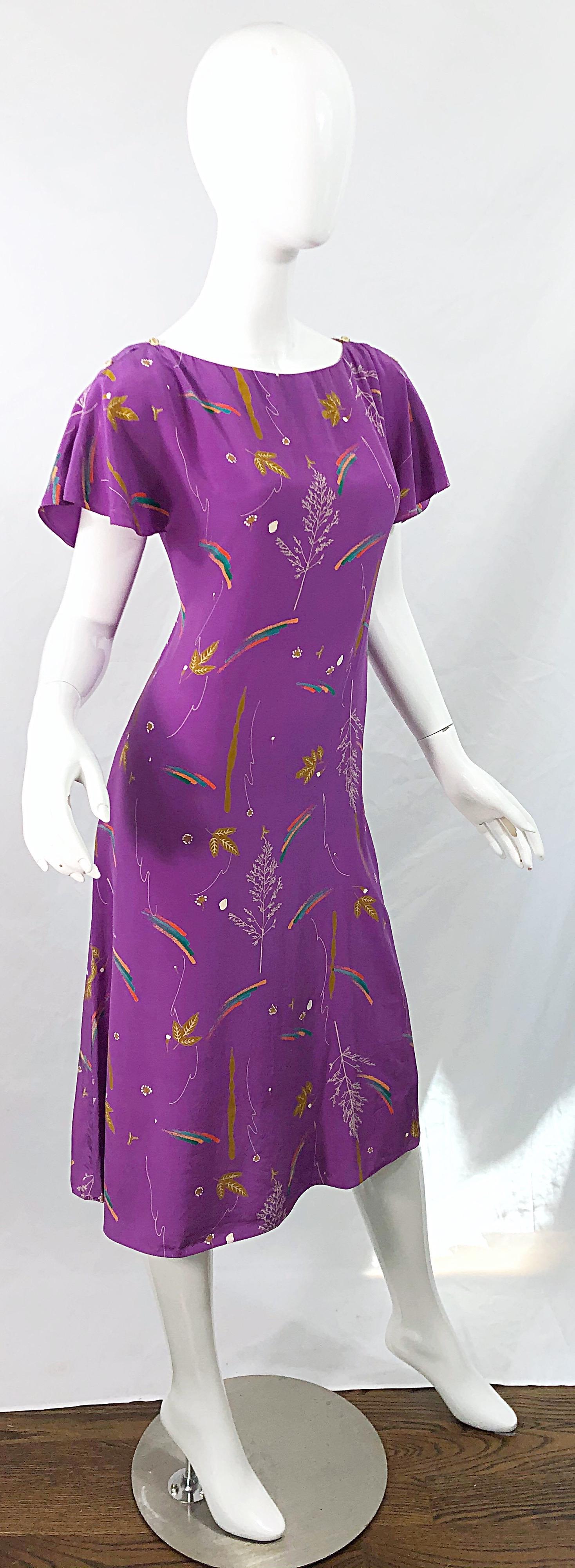 1970s Holly's Harp China Stencil Buttons Hand Painted Cold Shoulder Silk Dress For Sale 9