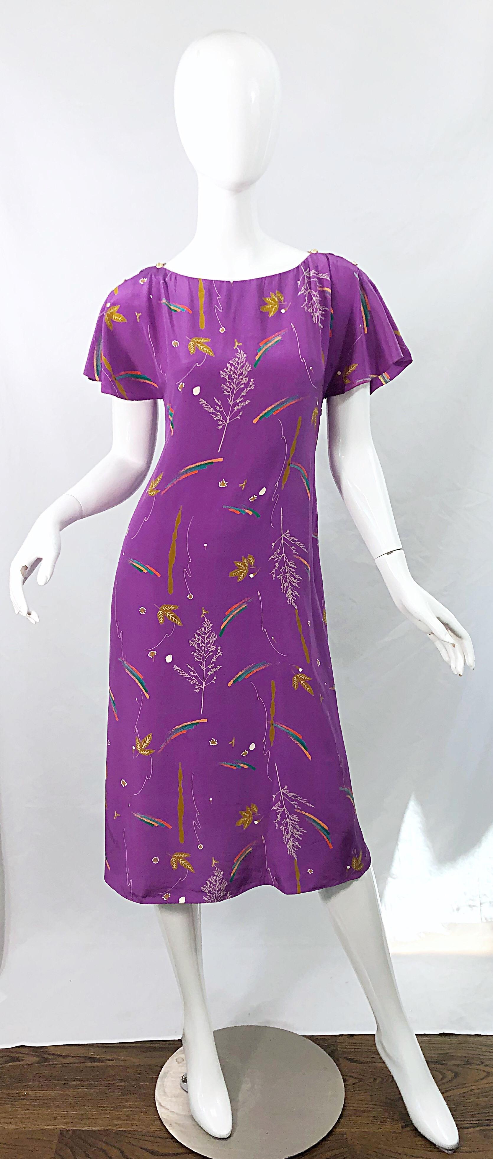 1970s Holly's Harp China Stencil Buttons Hand Painted Cold Shoulder Silk Dress For Sale 13