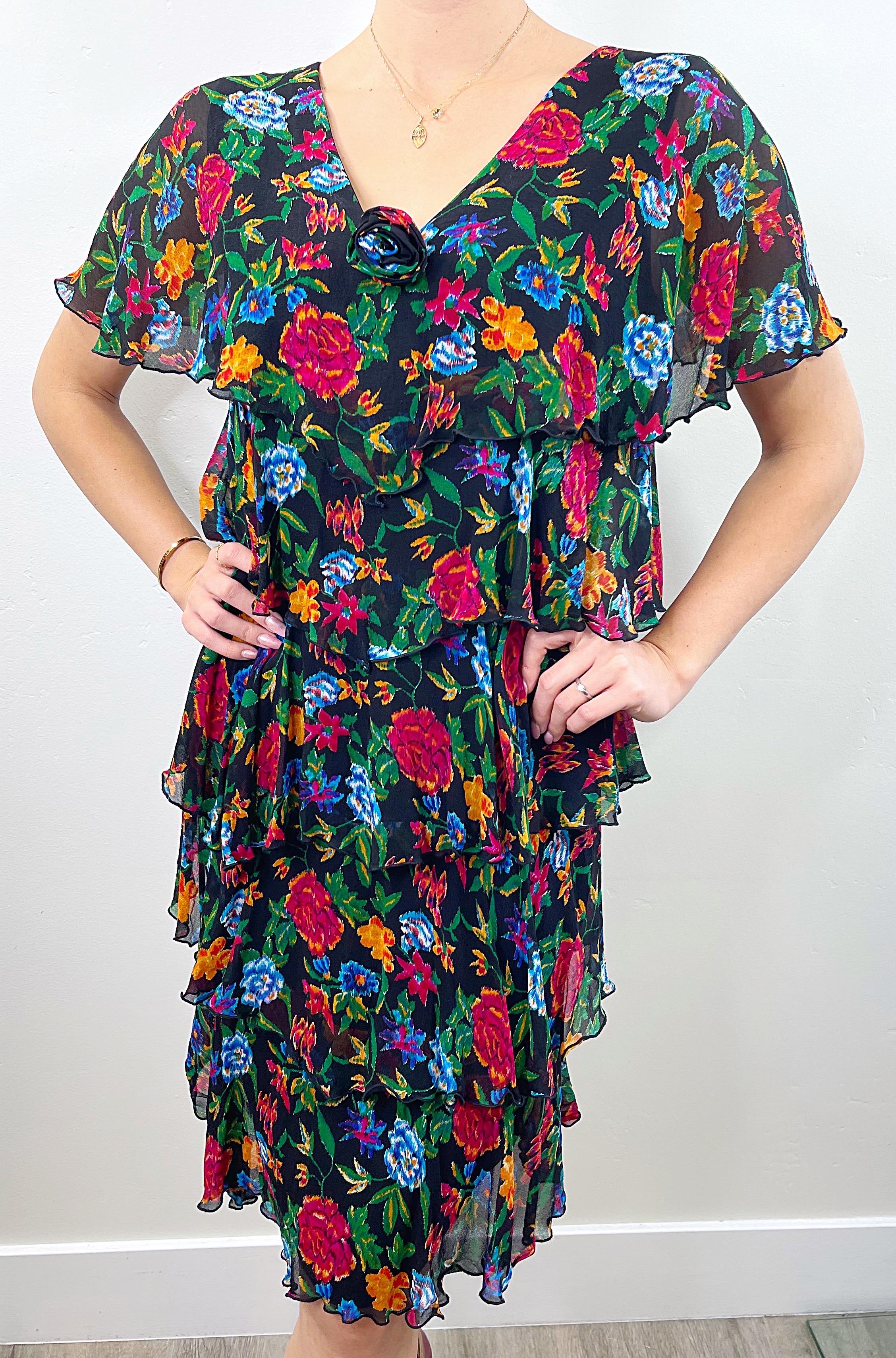 1970s Holly’s Harp Silk Chiffon Colorful Flower Print Tiered Vintage 70s Dress For Sale 4