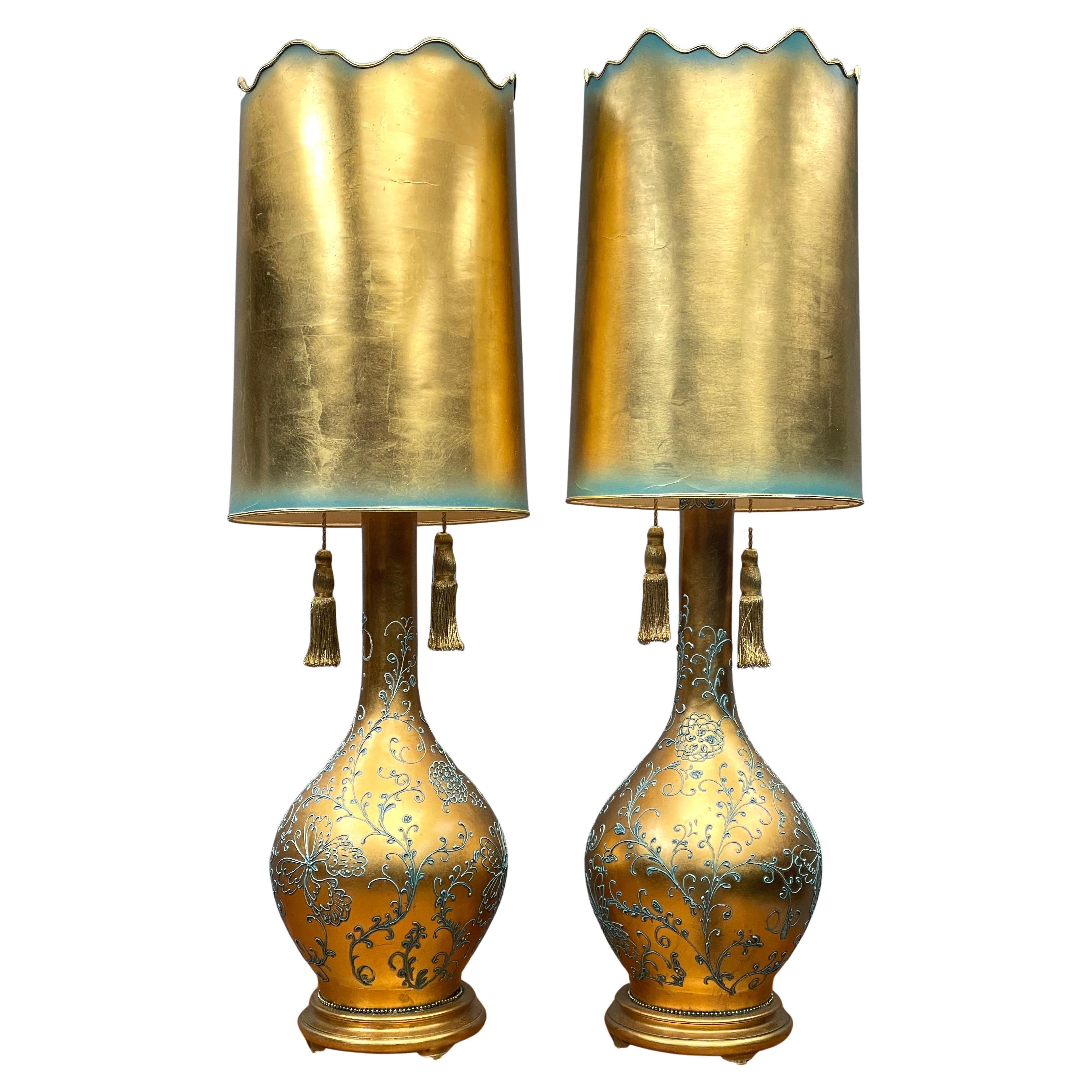 1970s Hollywood Gold Faux Gilt Tassels Monumental Table Lamps Glam Mont im Angebot