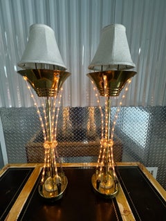 Lampada da tavolo Hollywood Recency anni '70 in ottone con torce, set da 2