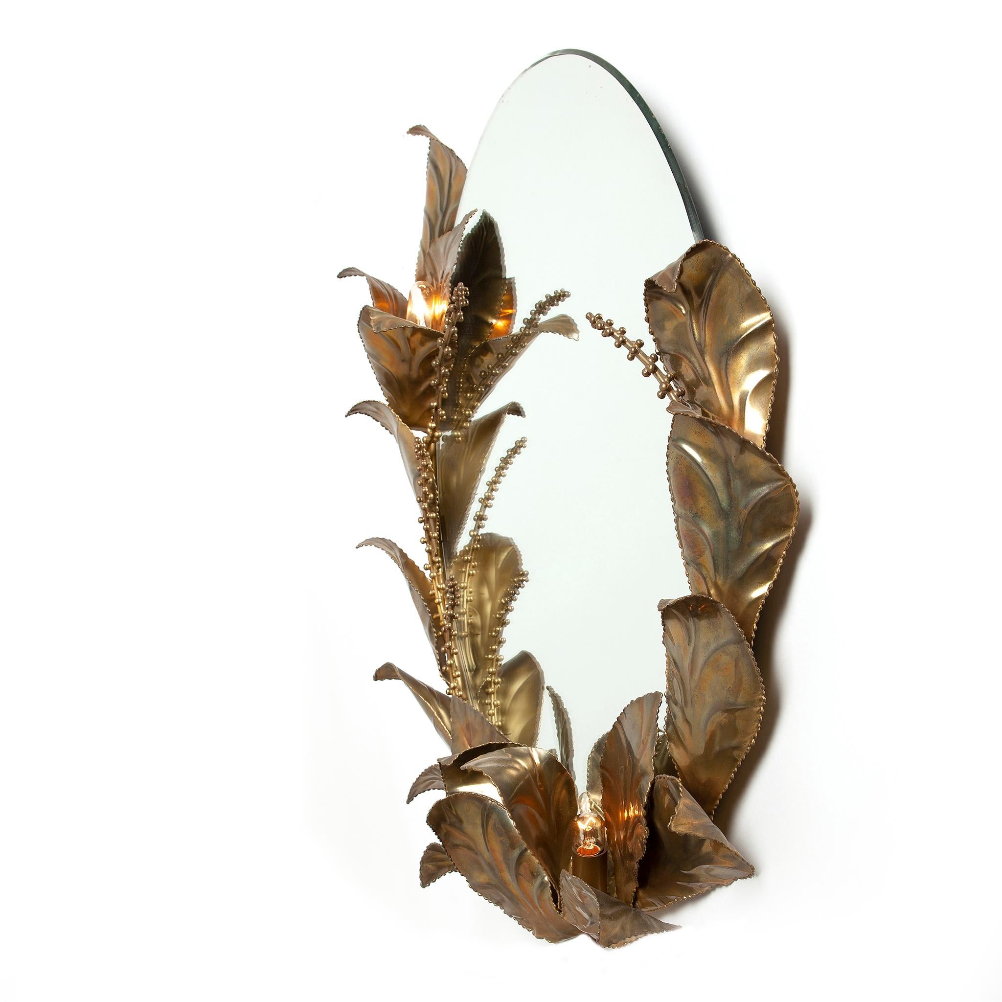 1970's Hollywood Regency Brass Mirror & Two Wall Features by Maison Jansen In Good Condition For Sale In Amsterdam, NH