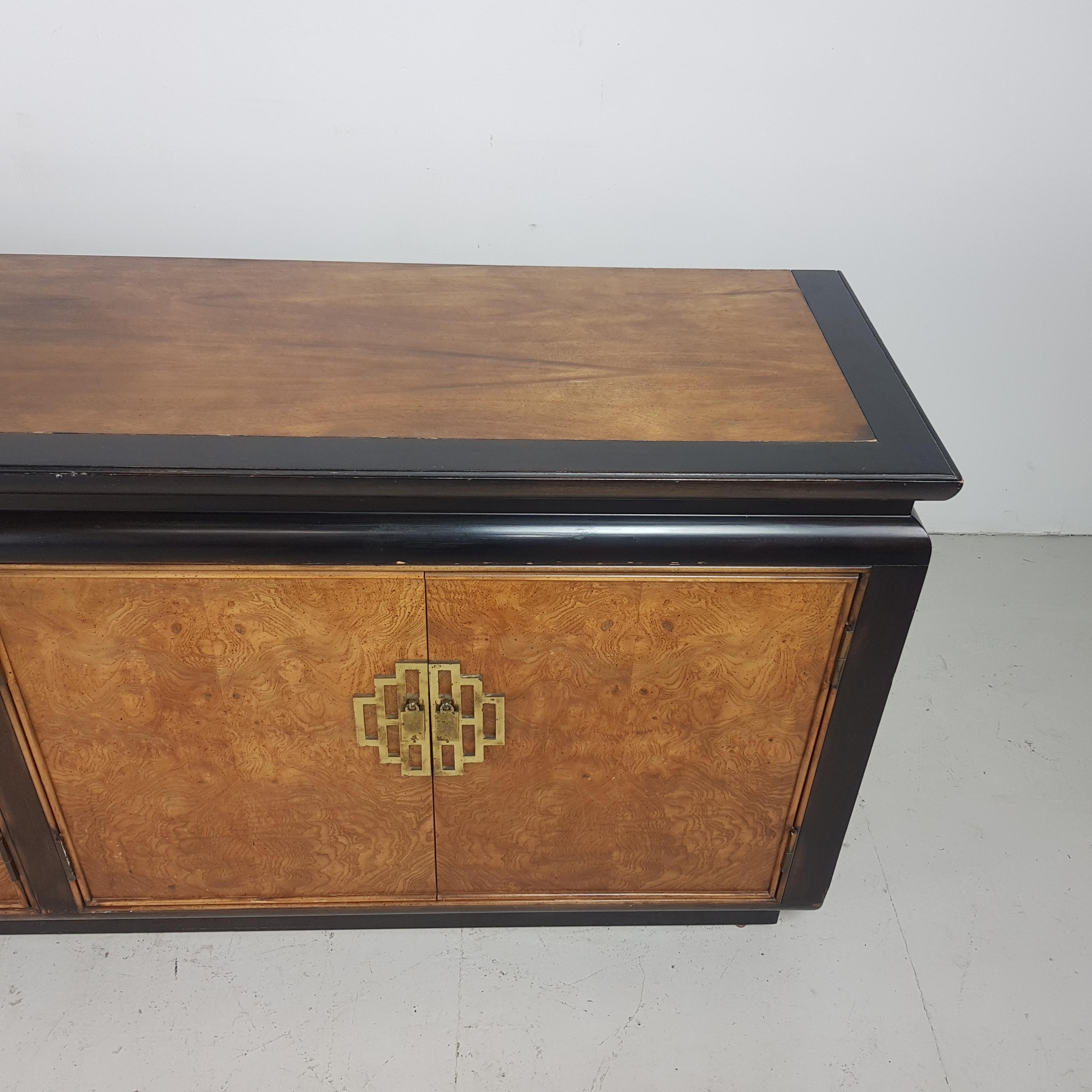 American 1970s Hollywood Regency Century Furniture Black Lacquer and Burl Wood Sideboard For Sale