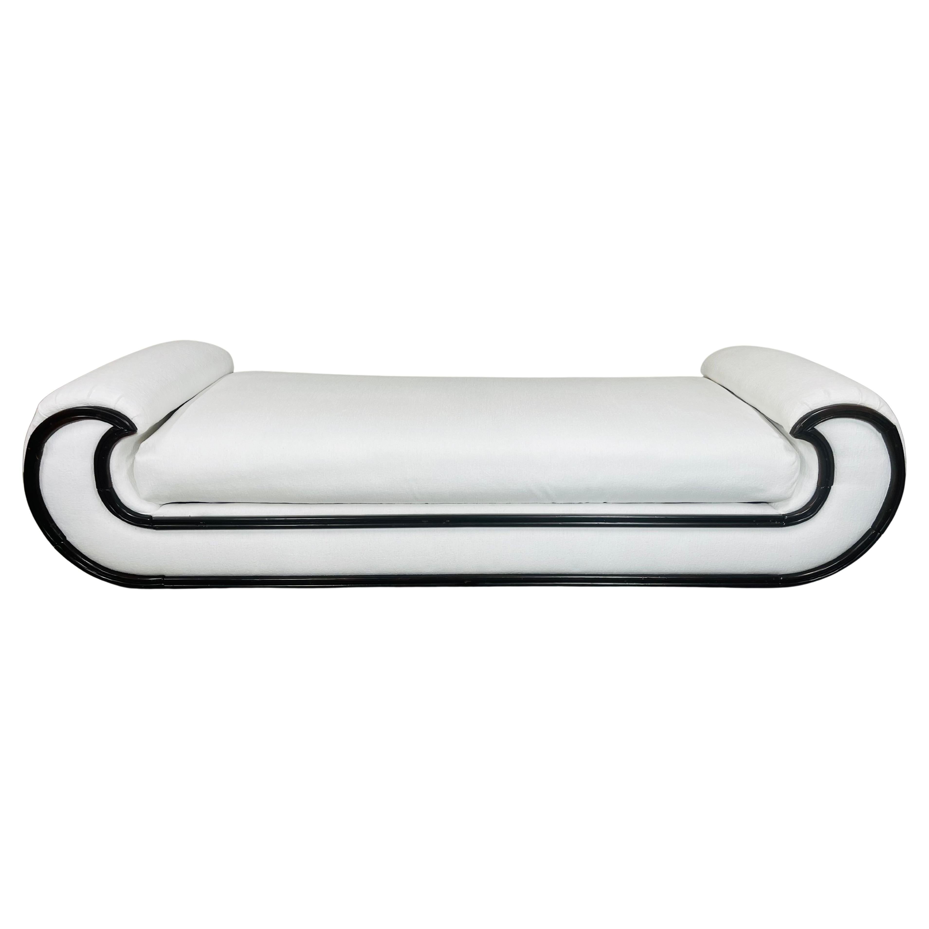 1970's Hollywood Regency Chaise Lounge or Daybed by Vivai del Sud, Italy