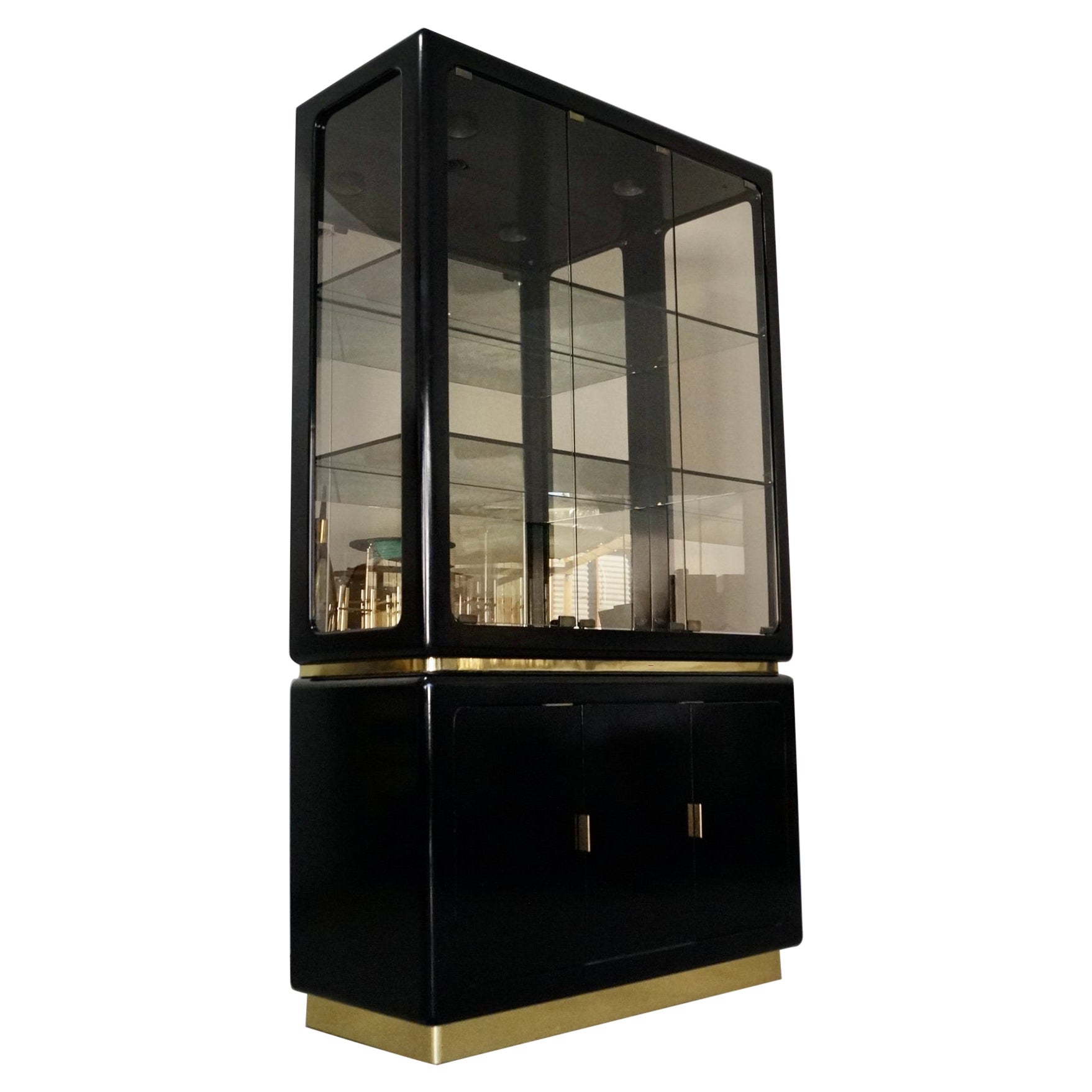 1970's Hollywood Regency China Cabinet in The Manner of Milo Baughman