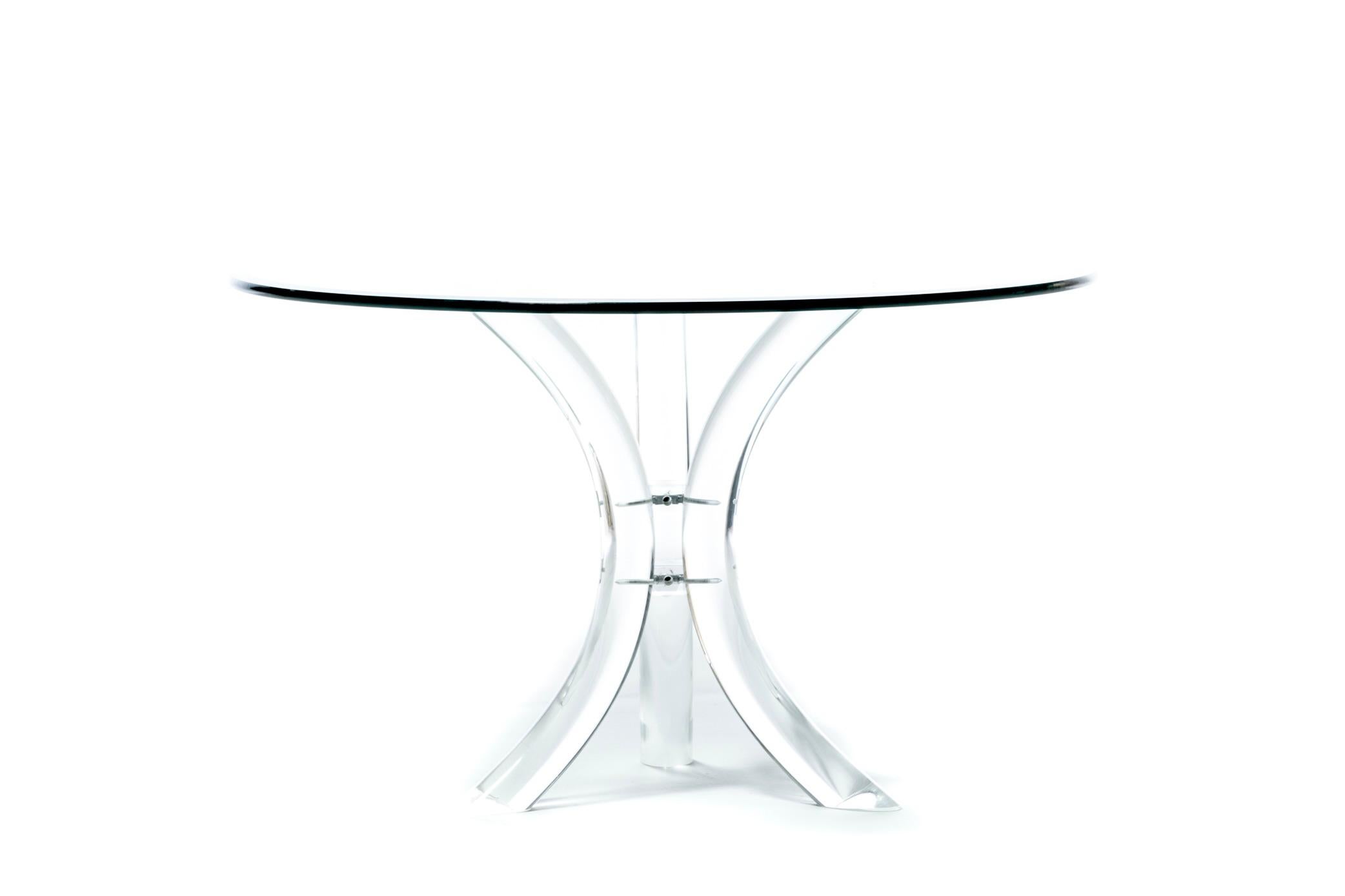 Beveled Lucite Hollywood Regency Dining Table circa 1970 For Sale