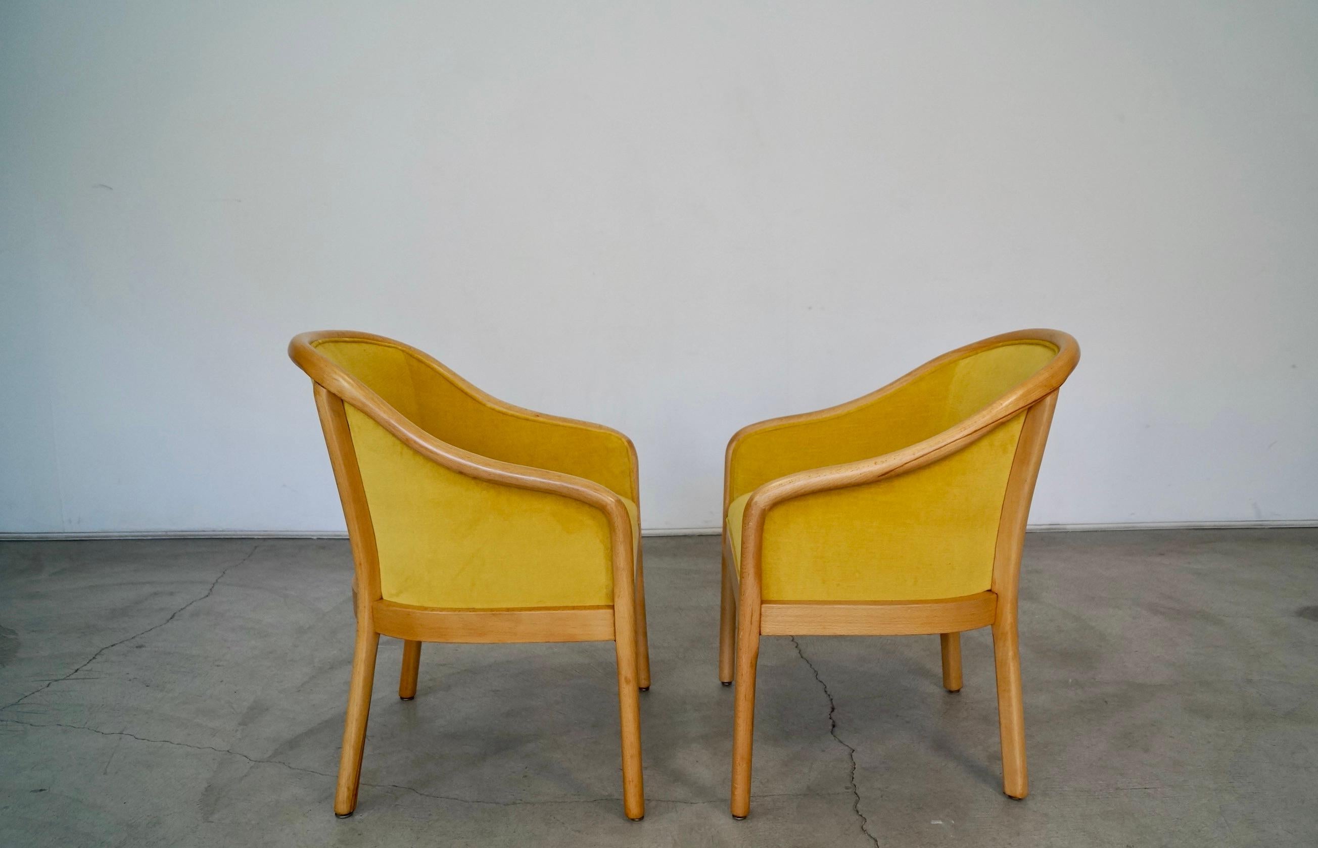 1970s Hollywood Regency Velvet Arm Chairs, a Pair 4