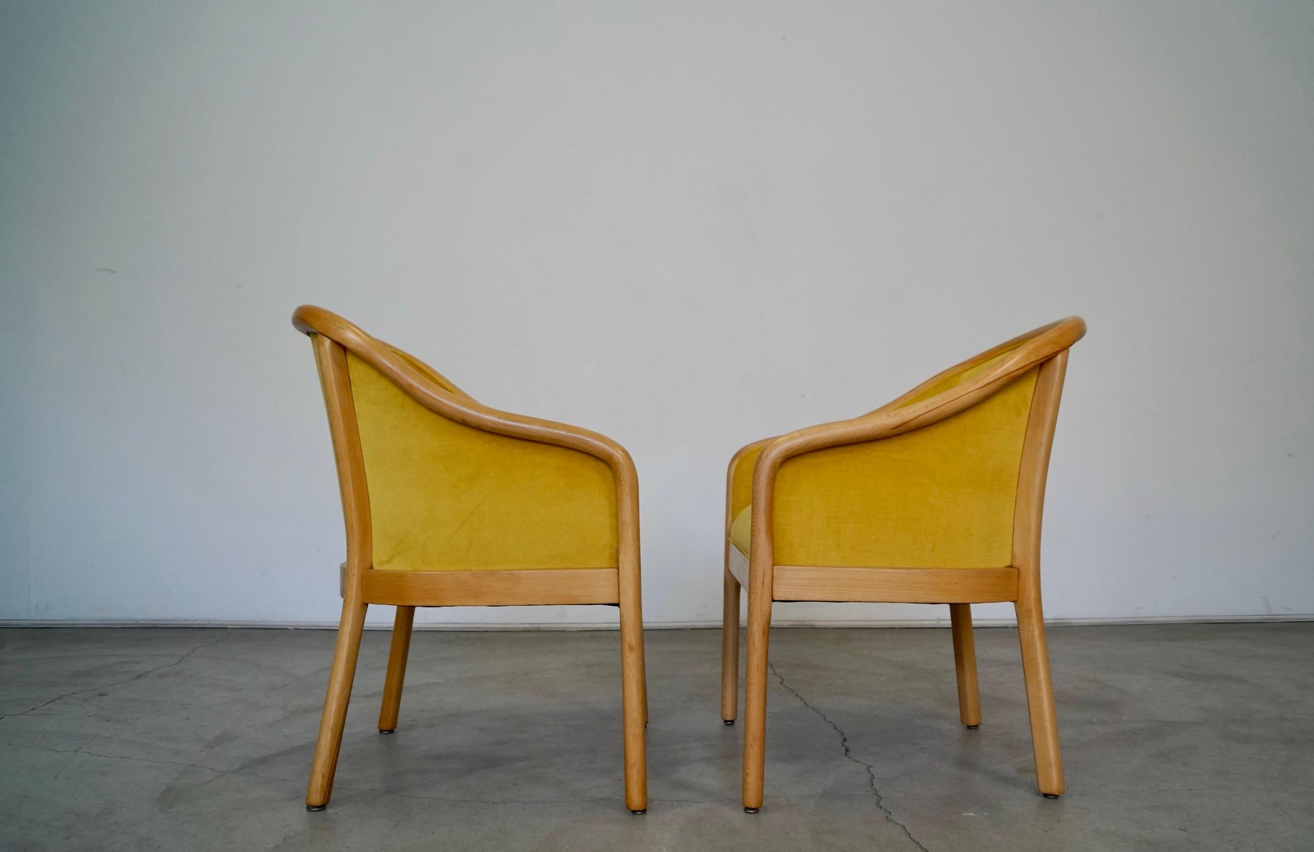 1970s Hollywood Regency Velvet Arm Chairs, a Pair 5