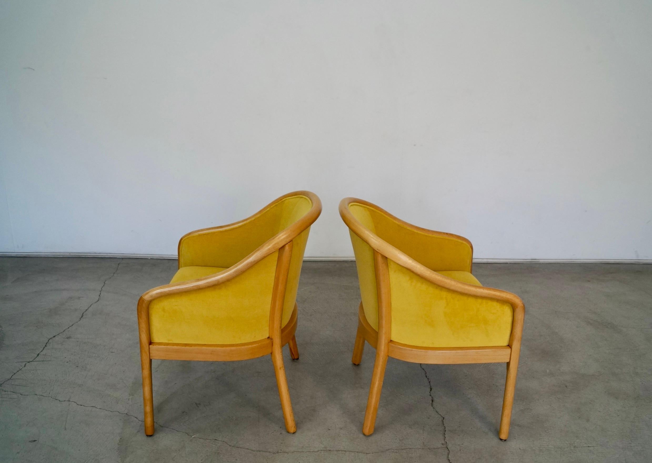 1970s Hollywood Regency Velvet Arm Chairs, a Pair 1
